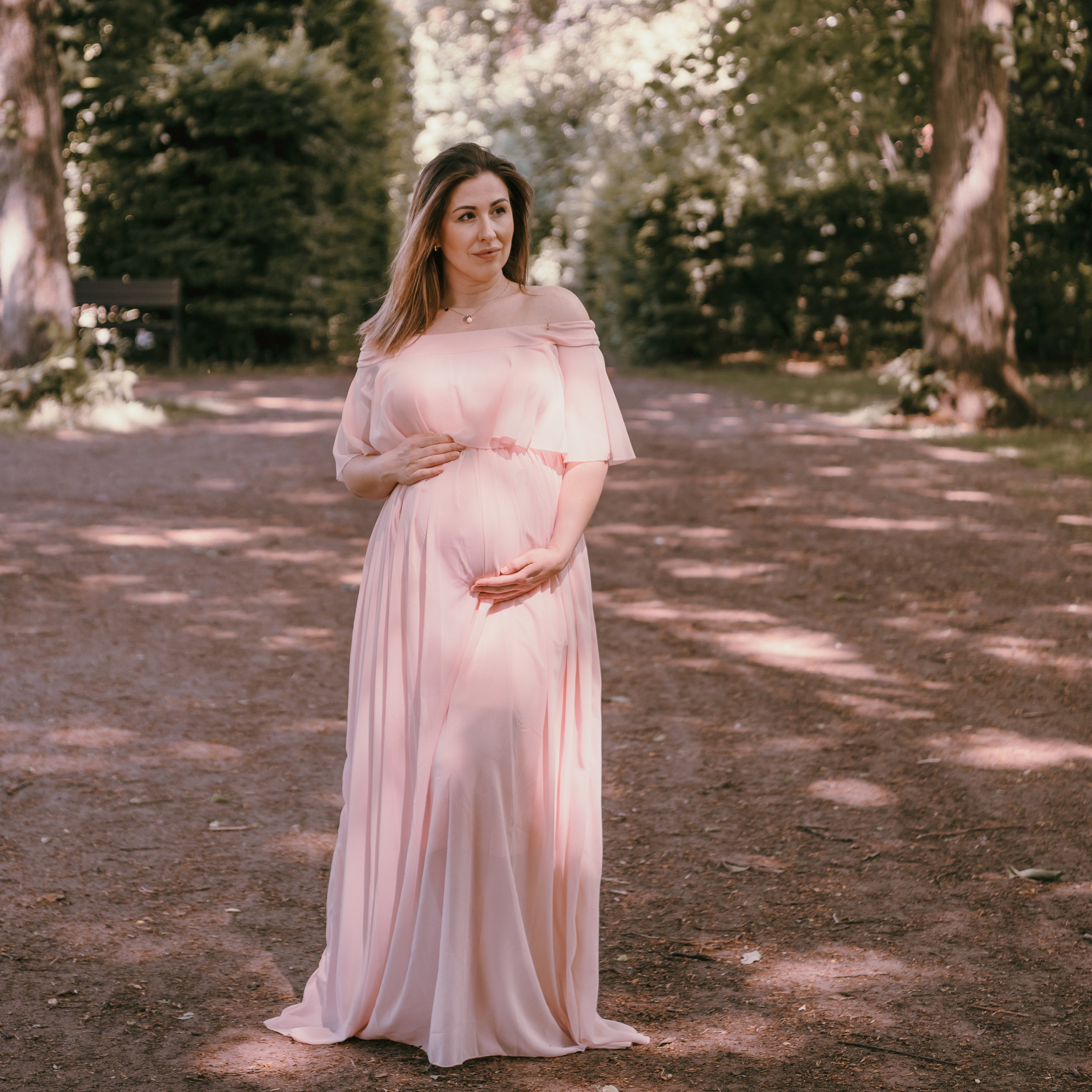 Your Maternity Session. Maternity Newborn and Family photographer Hamburg Claire Hambley