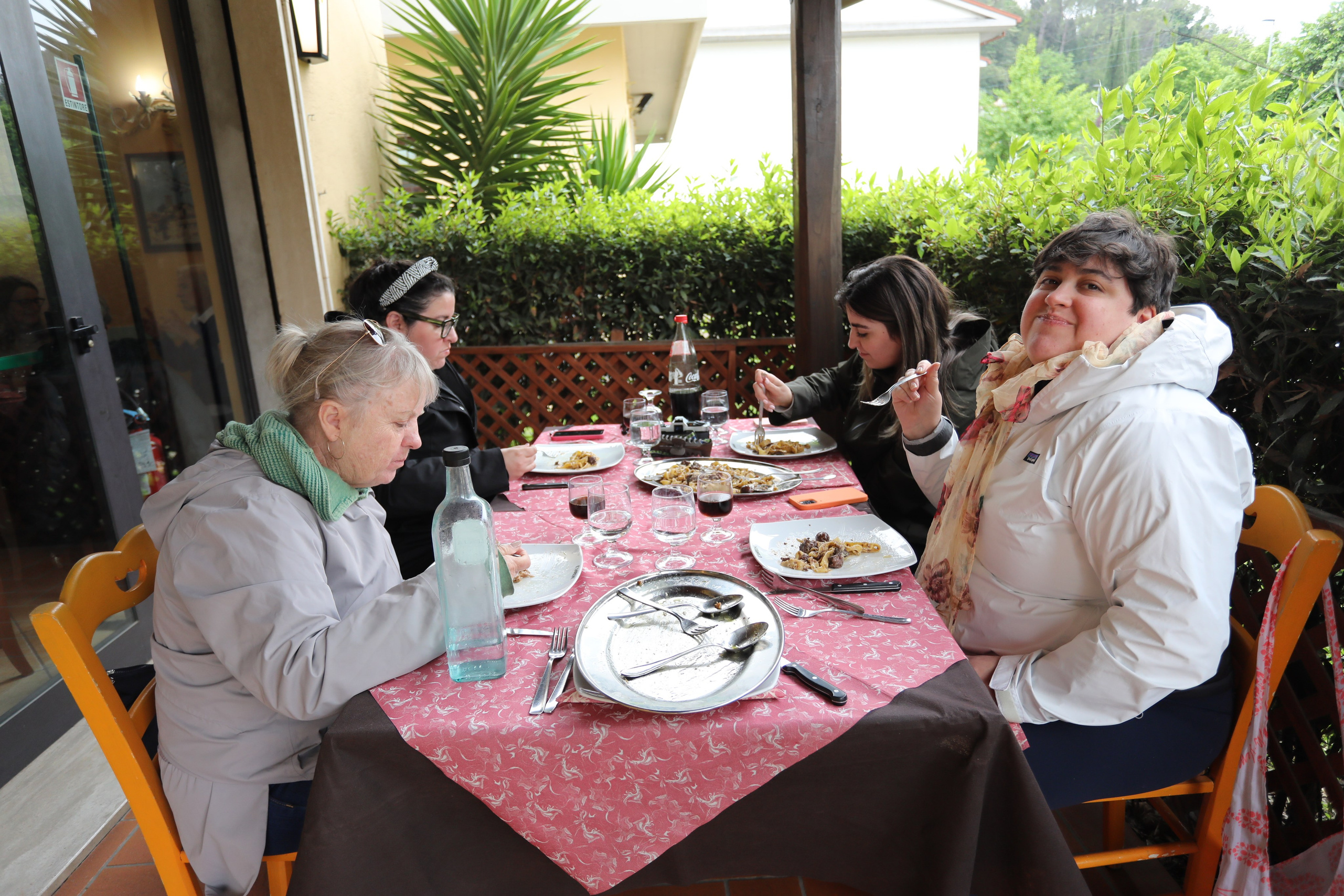 Best day trips and excursions from Rome. Photographer in Rome