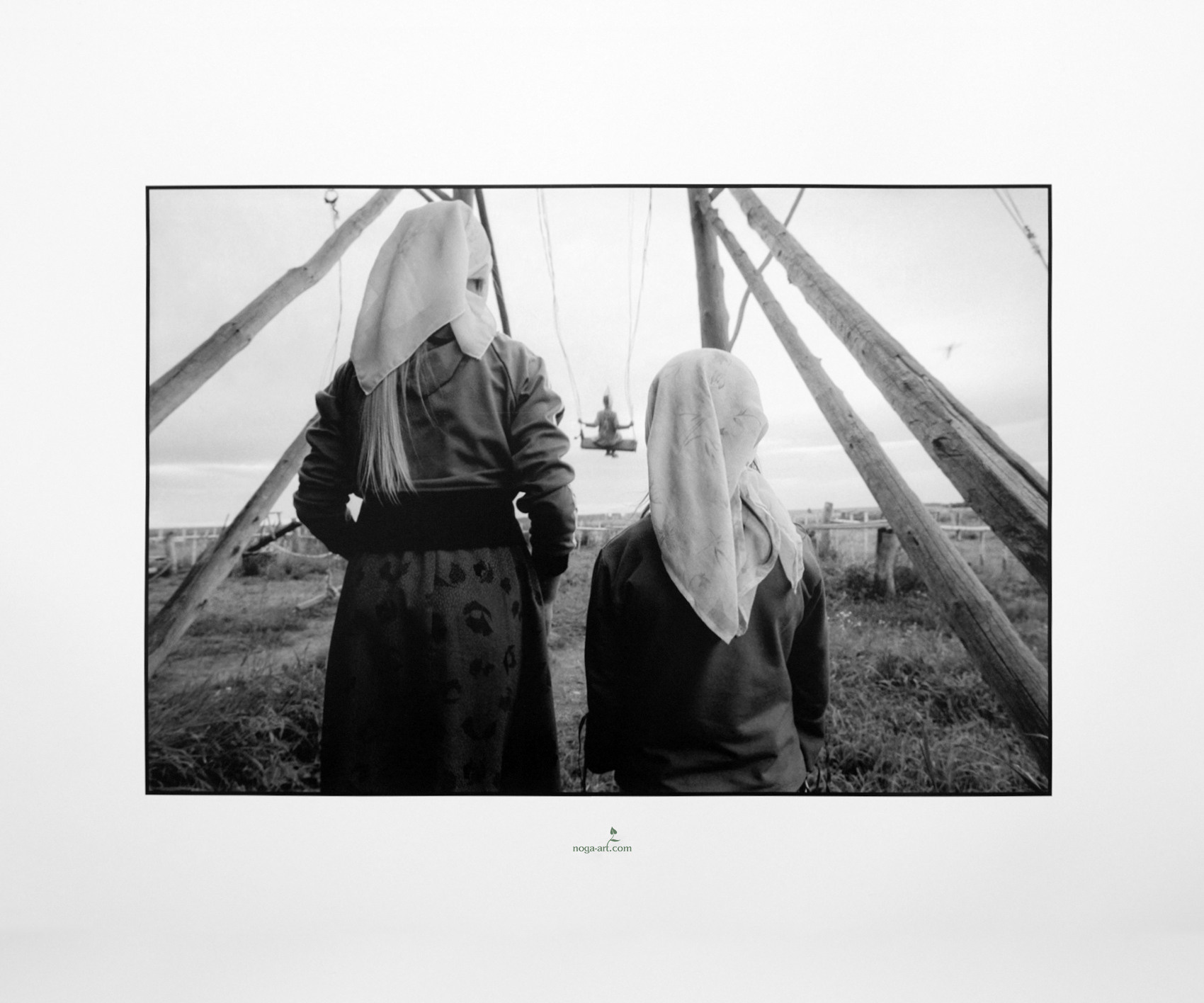 Магазин / Машинная печать Durst Lambda. Миша Масленников. Документальная фотография. Одесса