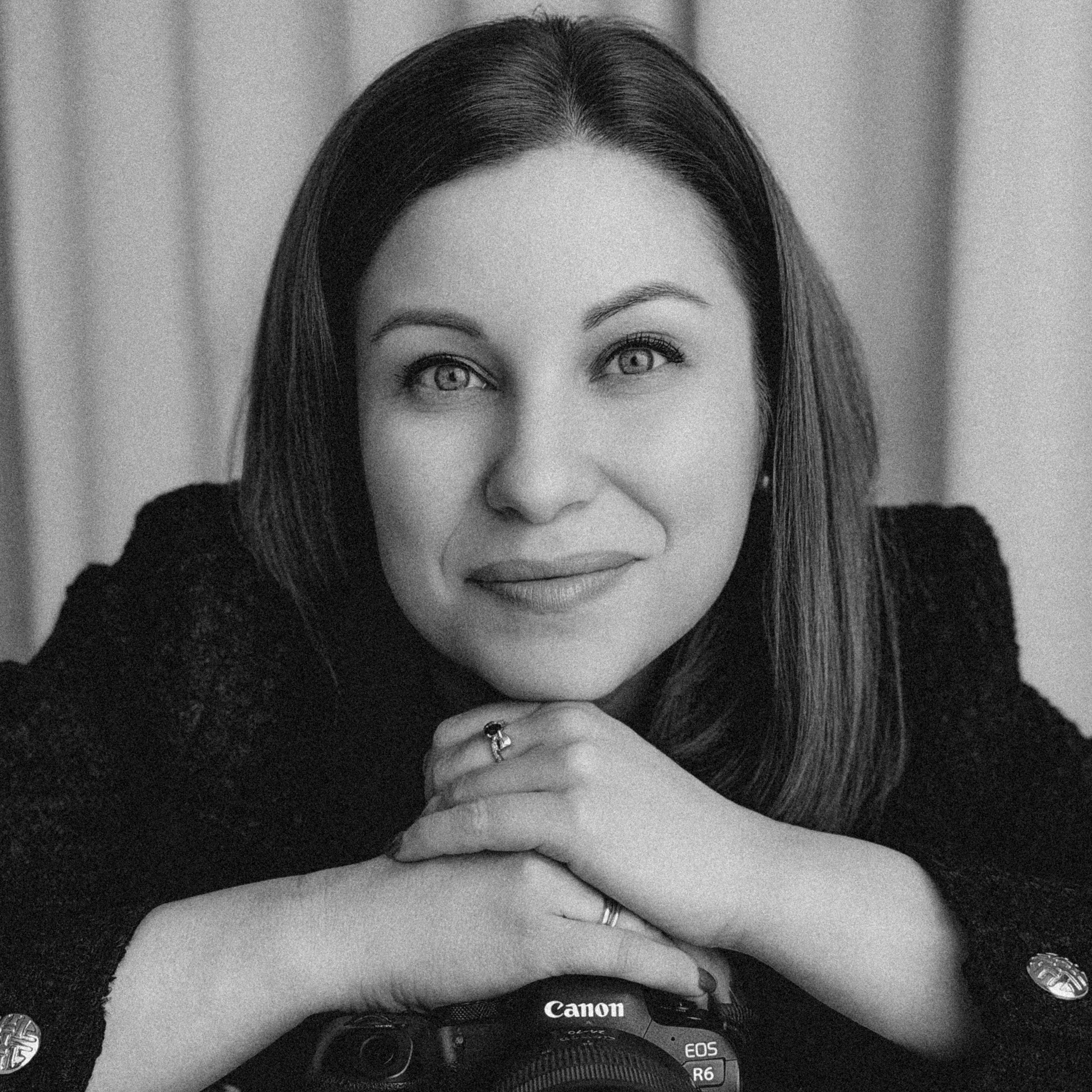 Anna Rudnichenko Fotograf Szczecin | Portret kobiecy i sesje wizerunkowe