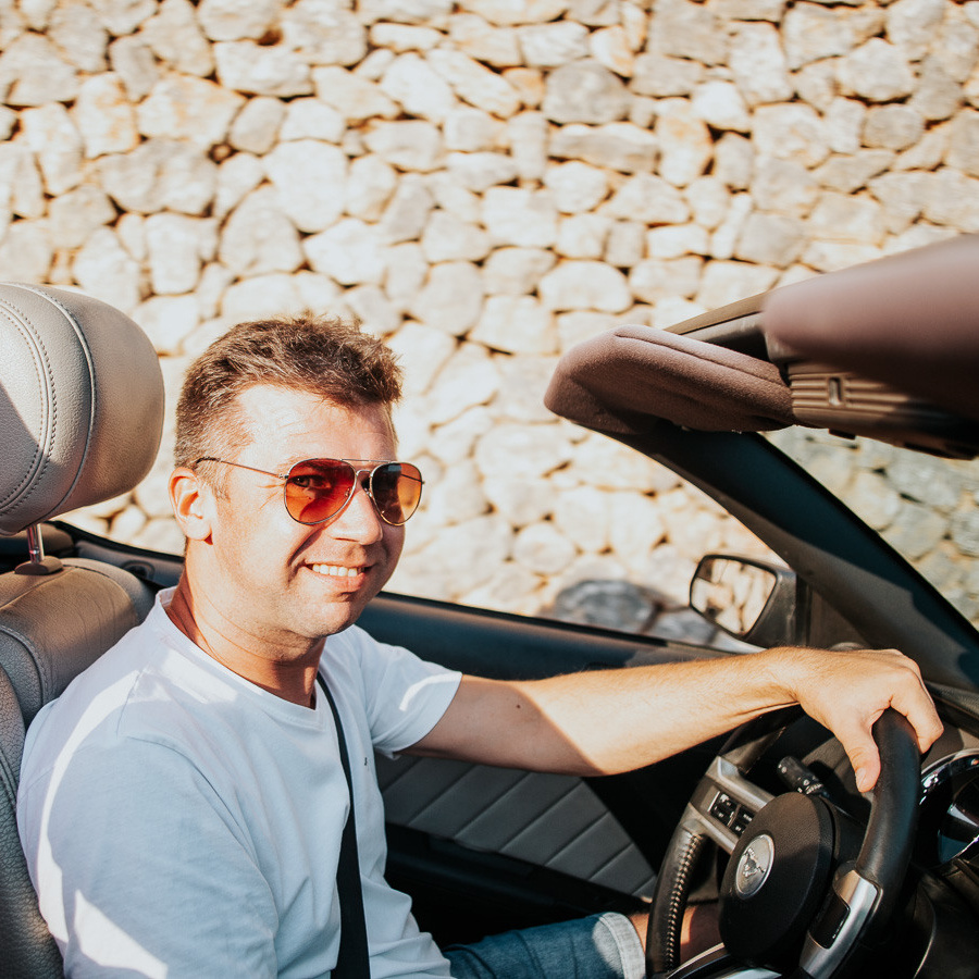 Muotokuva&lovestory. Valokuvaaja Lahti, Helsinki Elena Salonen