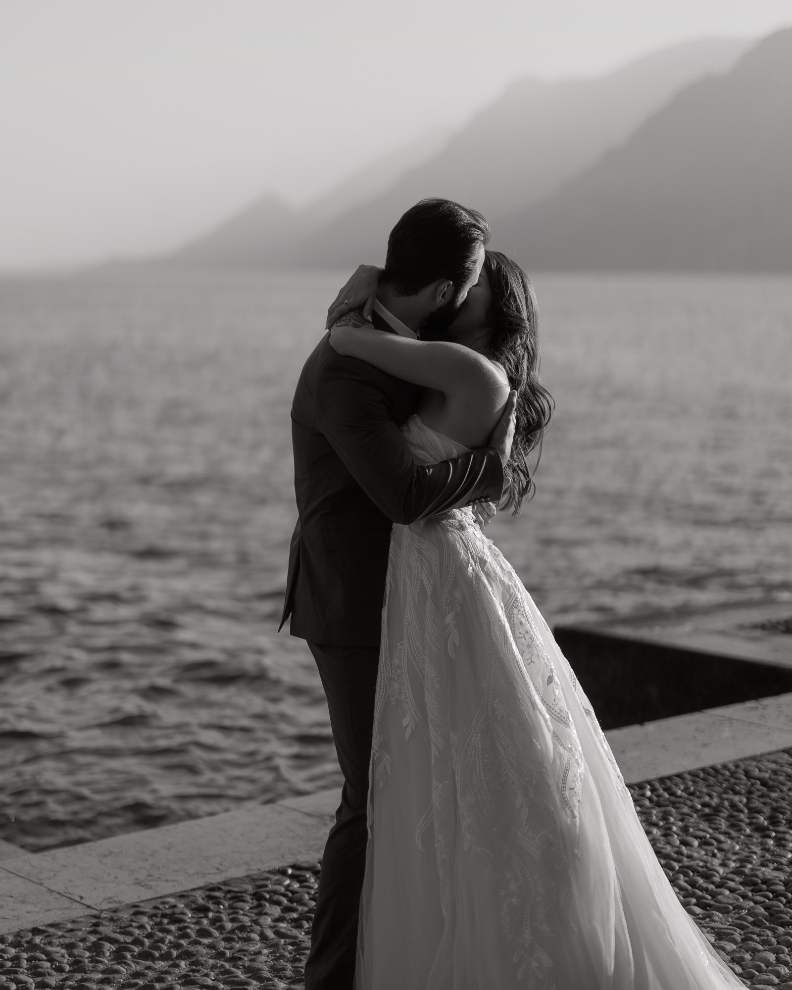 Contact. Wedding Photographer in Brazil | Based in Paraná, available across Brazil and worldwide