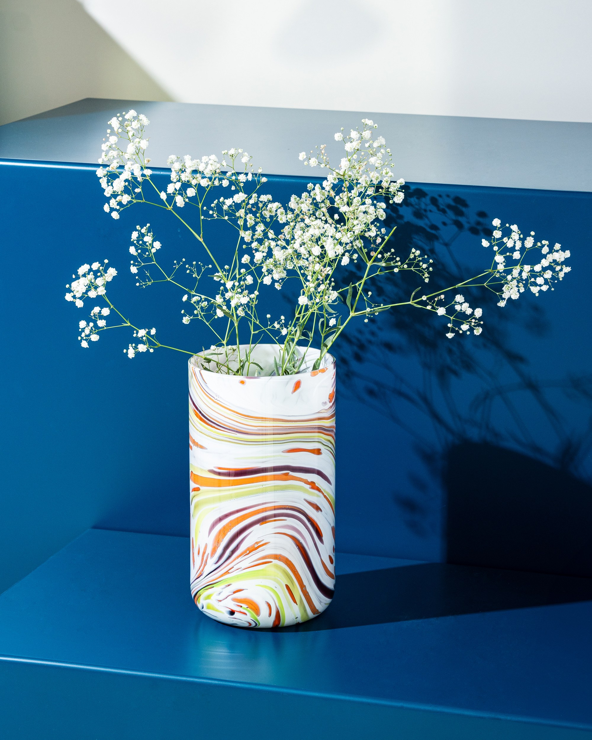 Brend imici ilə uyğun, təbii və inandırıcı rəng tonlarında məhsul şəkli