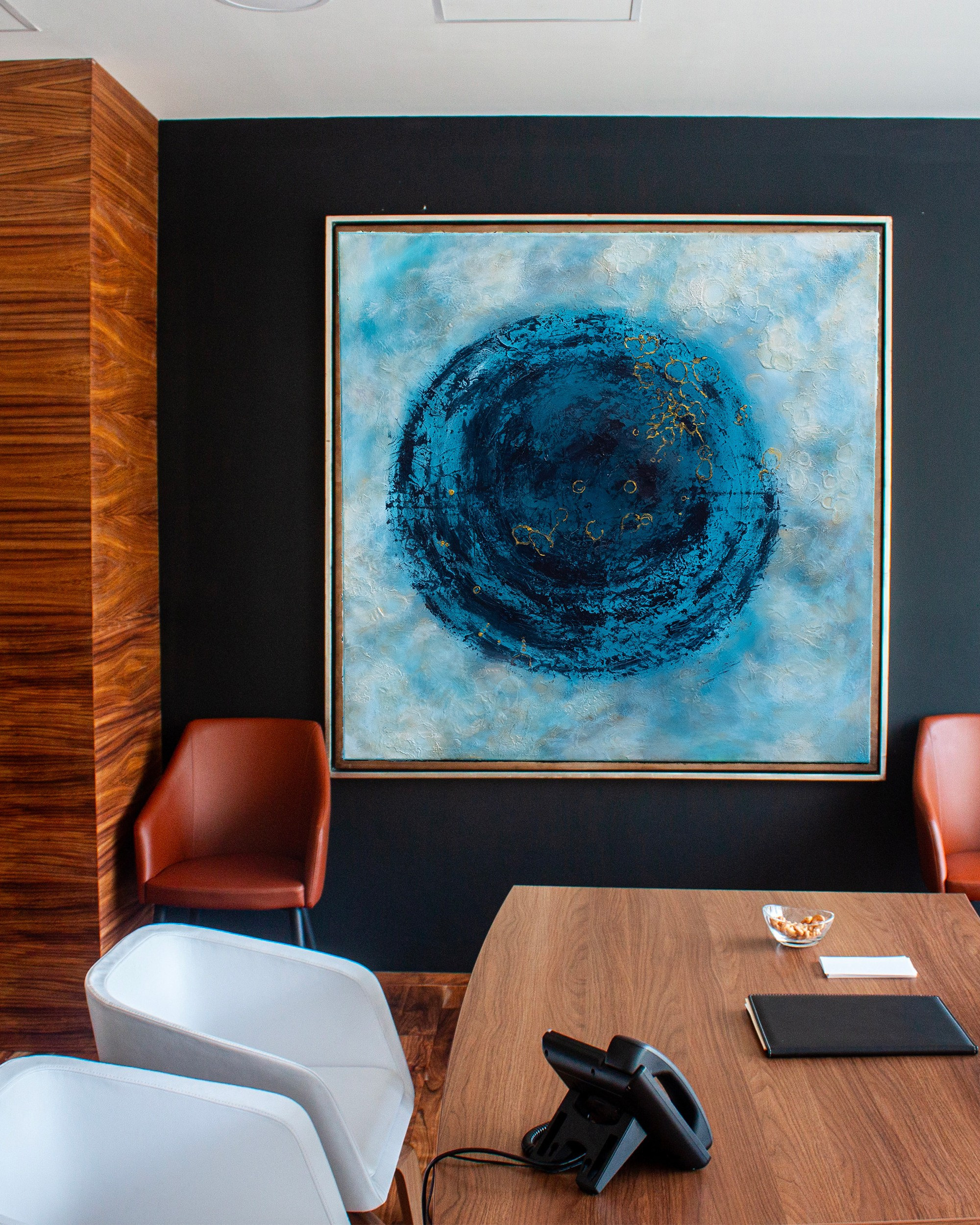 Oil painting, acrylic painting and art. Dana Lišková — Empathetic Photographer | Introspective Artist |Neurodivergent Coach | Founder of Artepy.cz