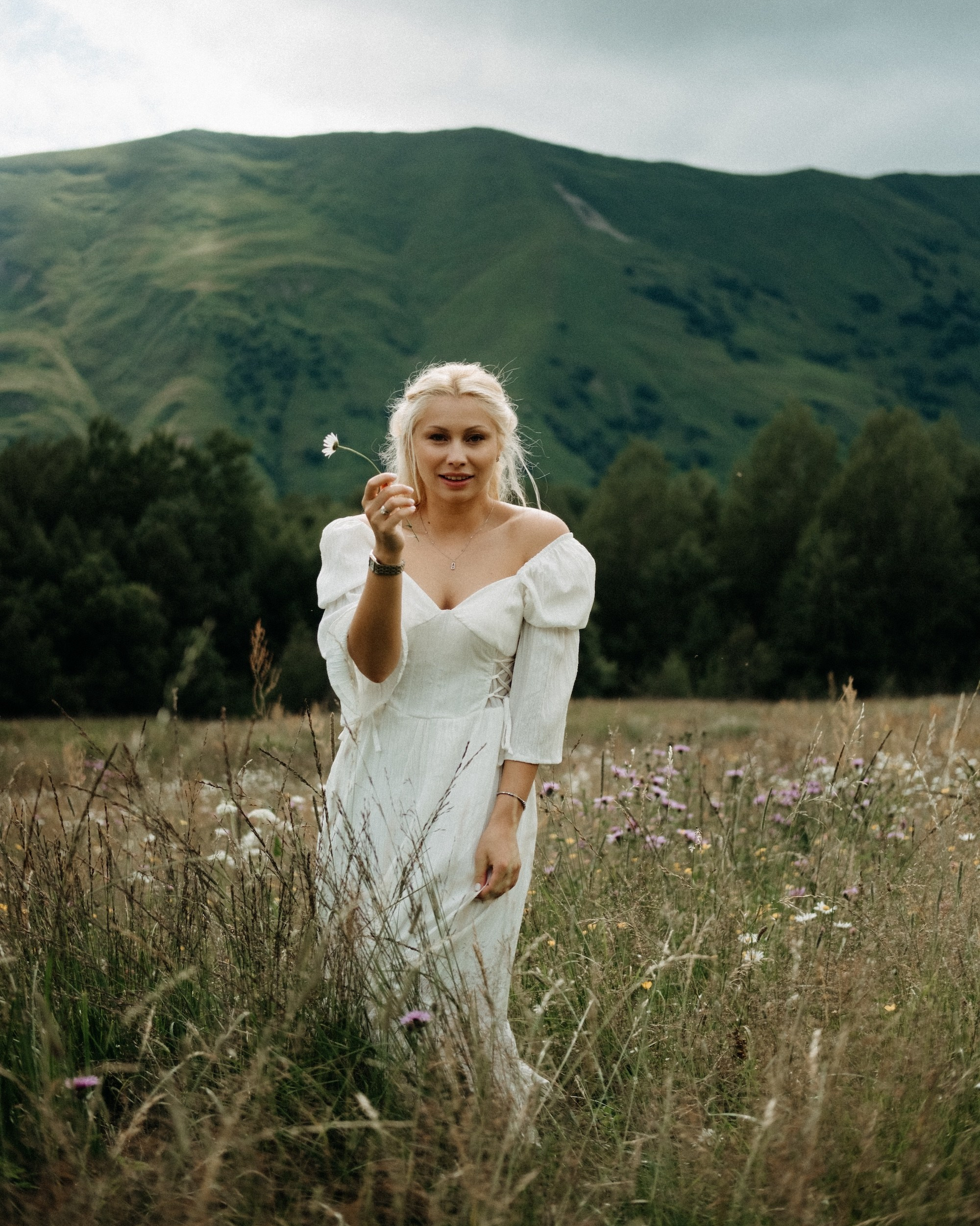 Summer photoshoot in Gudauri meadows.
