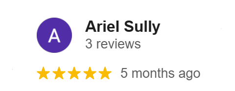 Google review by Ariel Sully – 5 stars for professional maternity photographer in Toronto. Happy client highlights beautiful pregnancy photos and calm, friendly studio environment.
