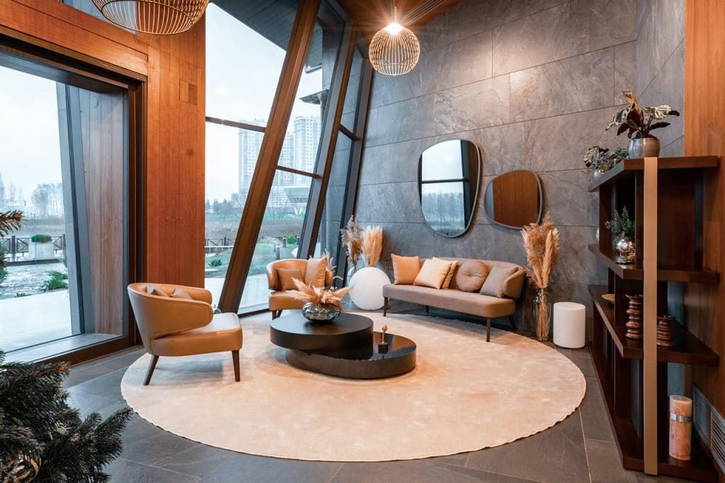 RESTAURANT WITH ELEMENTS OF NATURE