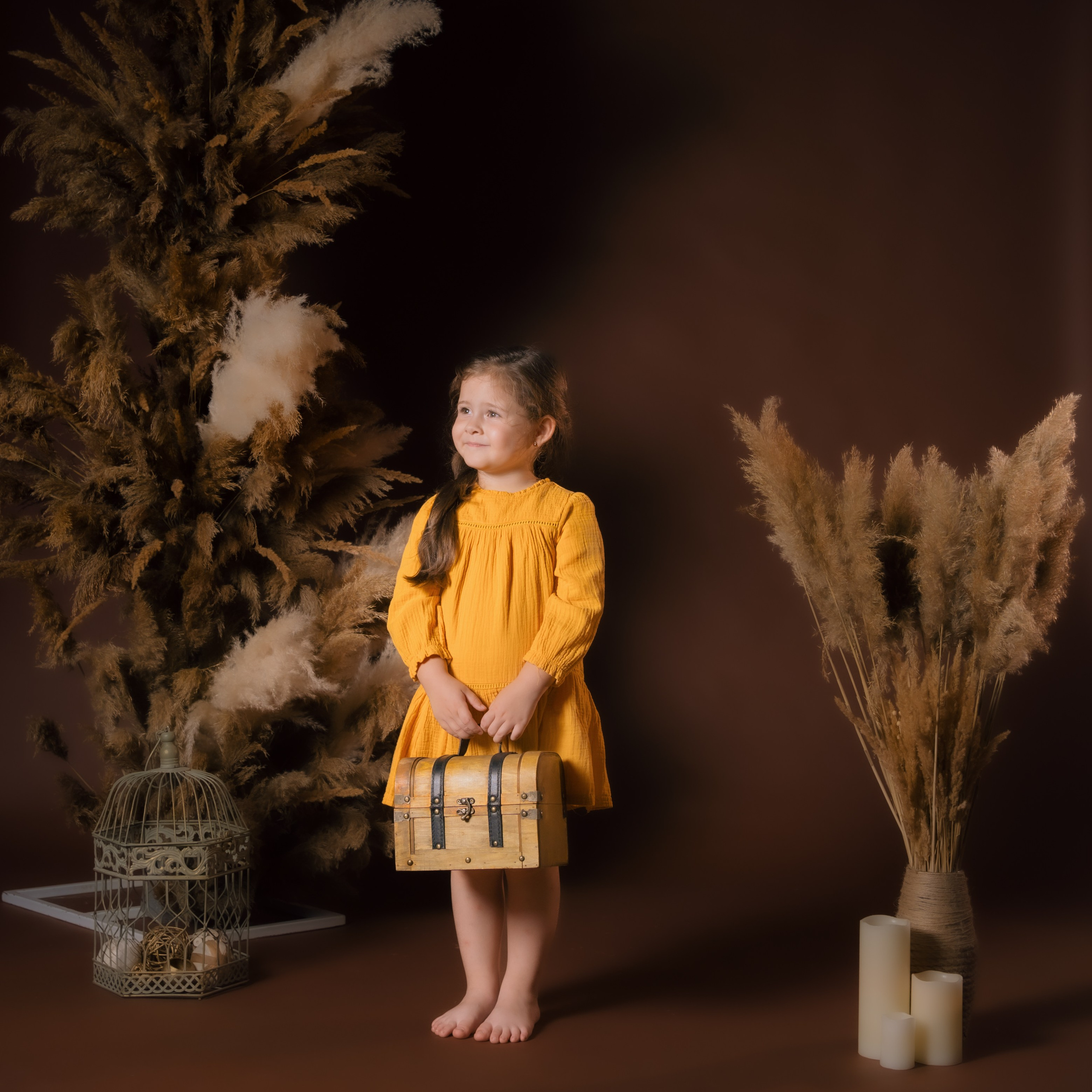 Contact vStudio. VStudio — mai mult decât fotografii