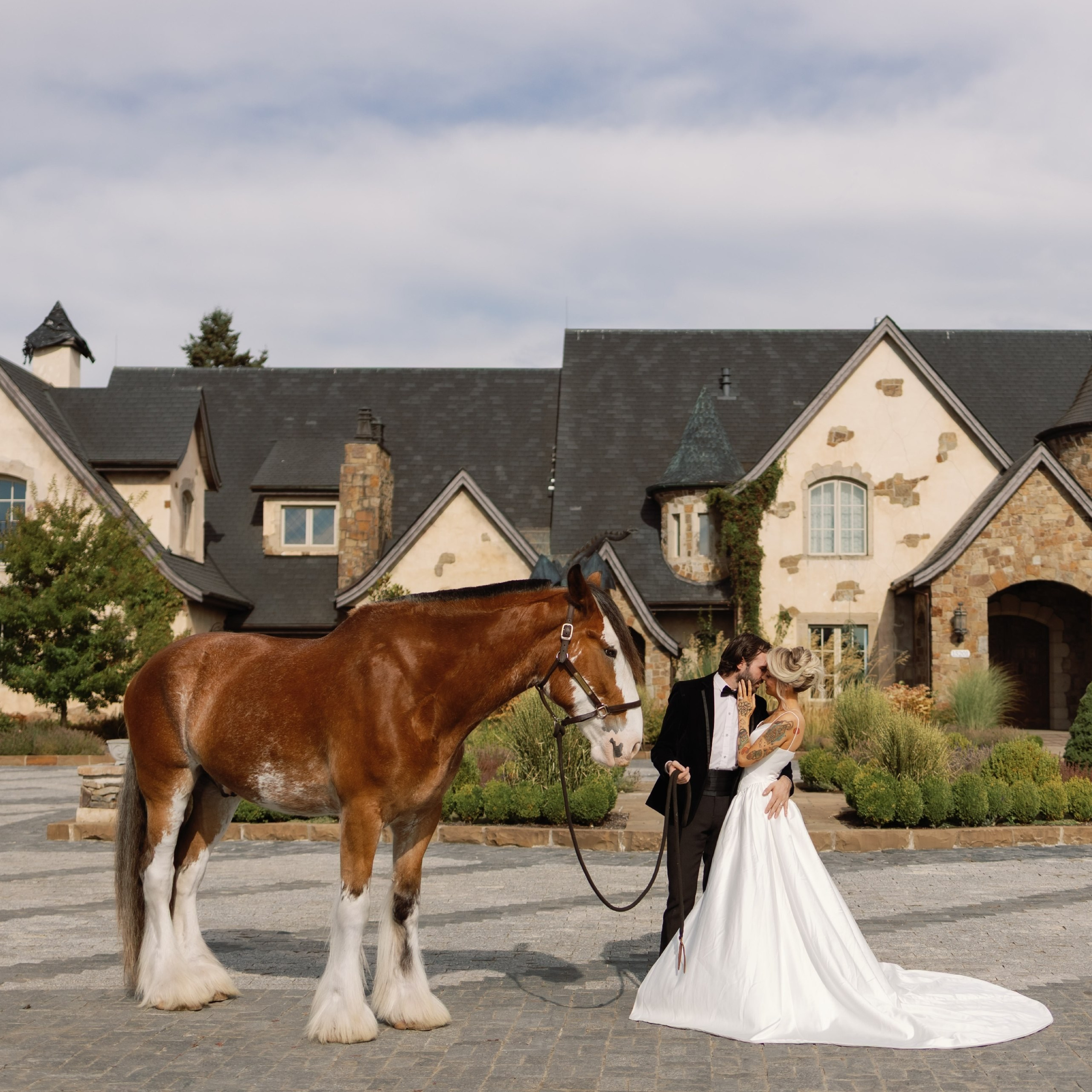 Wedding Photographer FAQ | What to Know Before Booking