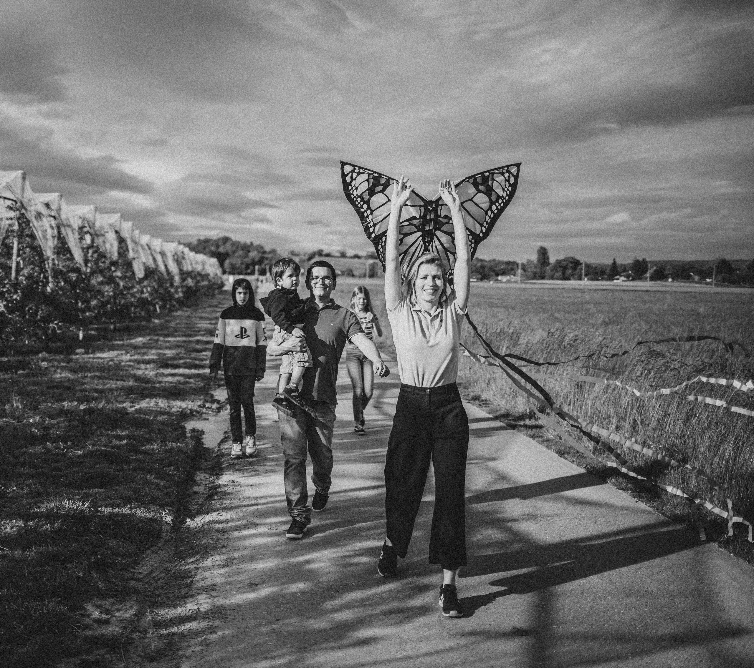 Services. Family photographer in Geneva Switzerland Anastasiia Francuzova. Семей