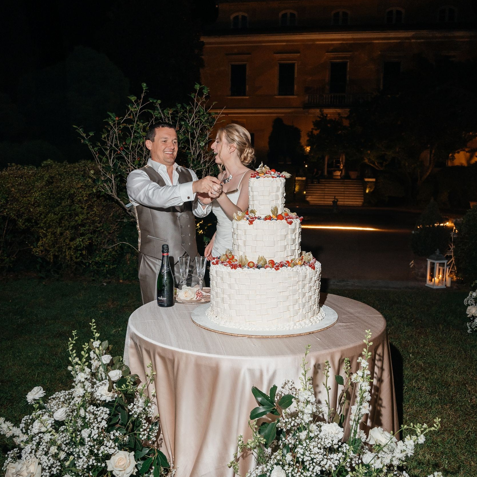 Services. Wedding photographer & videographer in Germany and Frankfurt | Denis Mirosnik