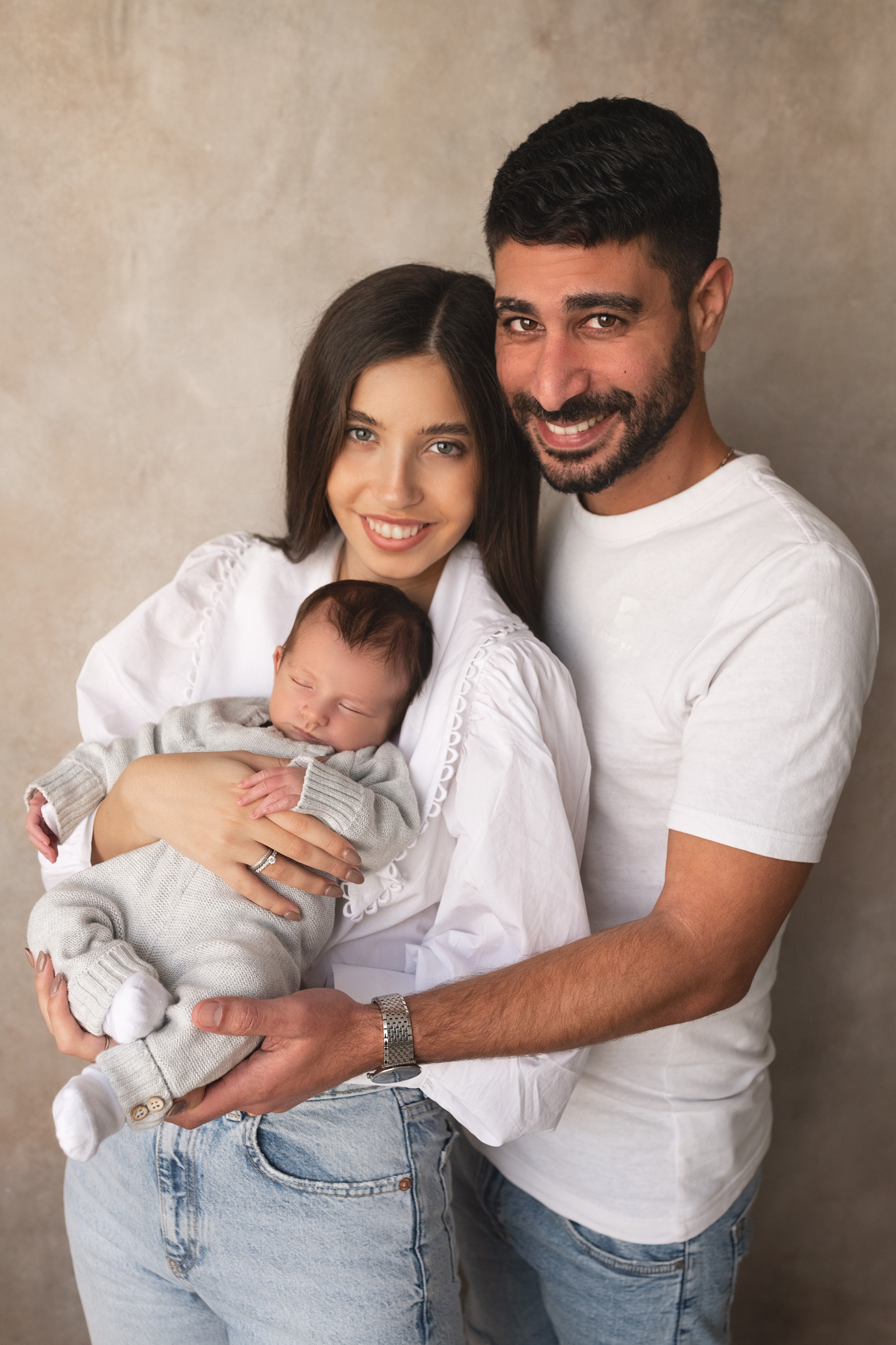 פוסטים. צילומי הריון, ניו בורן, גיל שנה בראשון לציון -Jenya Rosso Photography