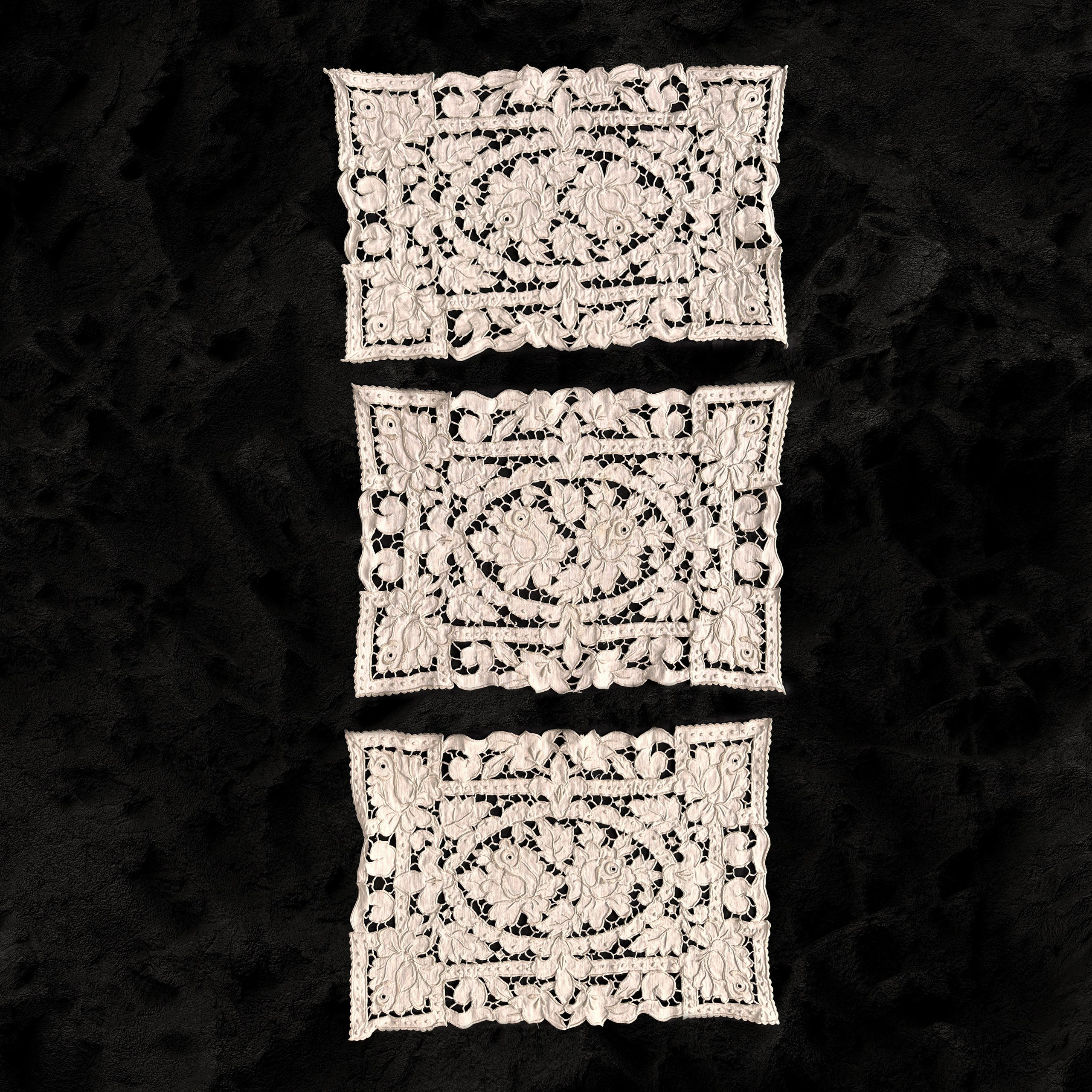 Textiles and materials for creativity. Современнные и актикварные украшения в Барселоне, Москве и Санкт-Петербурге