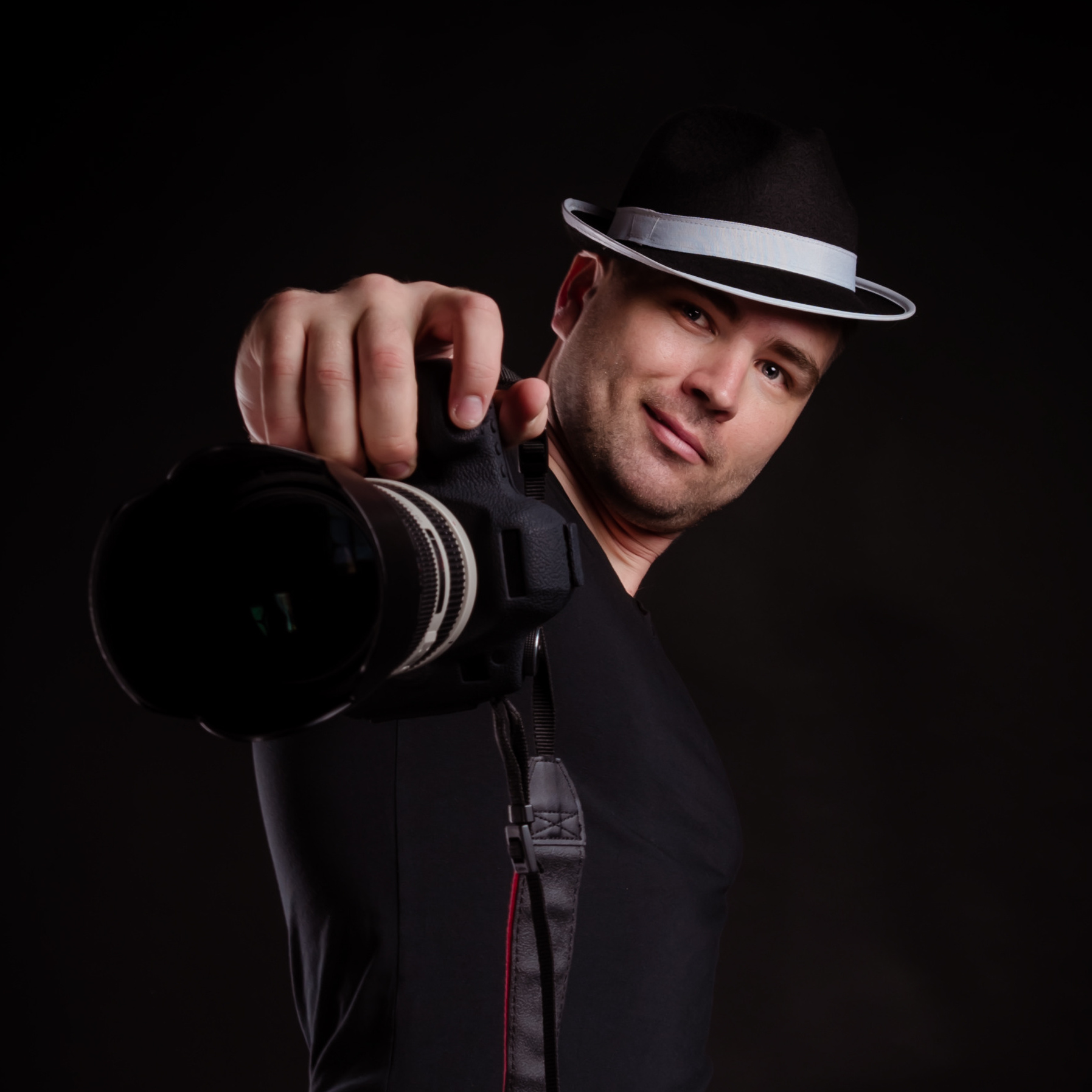 KONTAKT. Fotograf w Warszawie-Konstantin Golubev