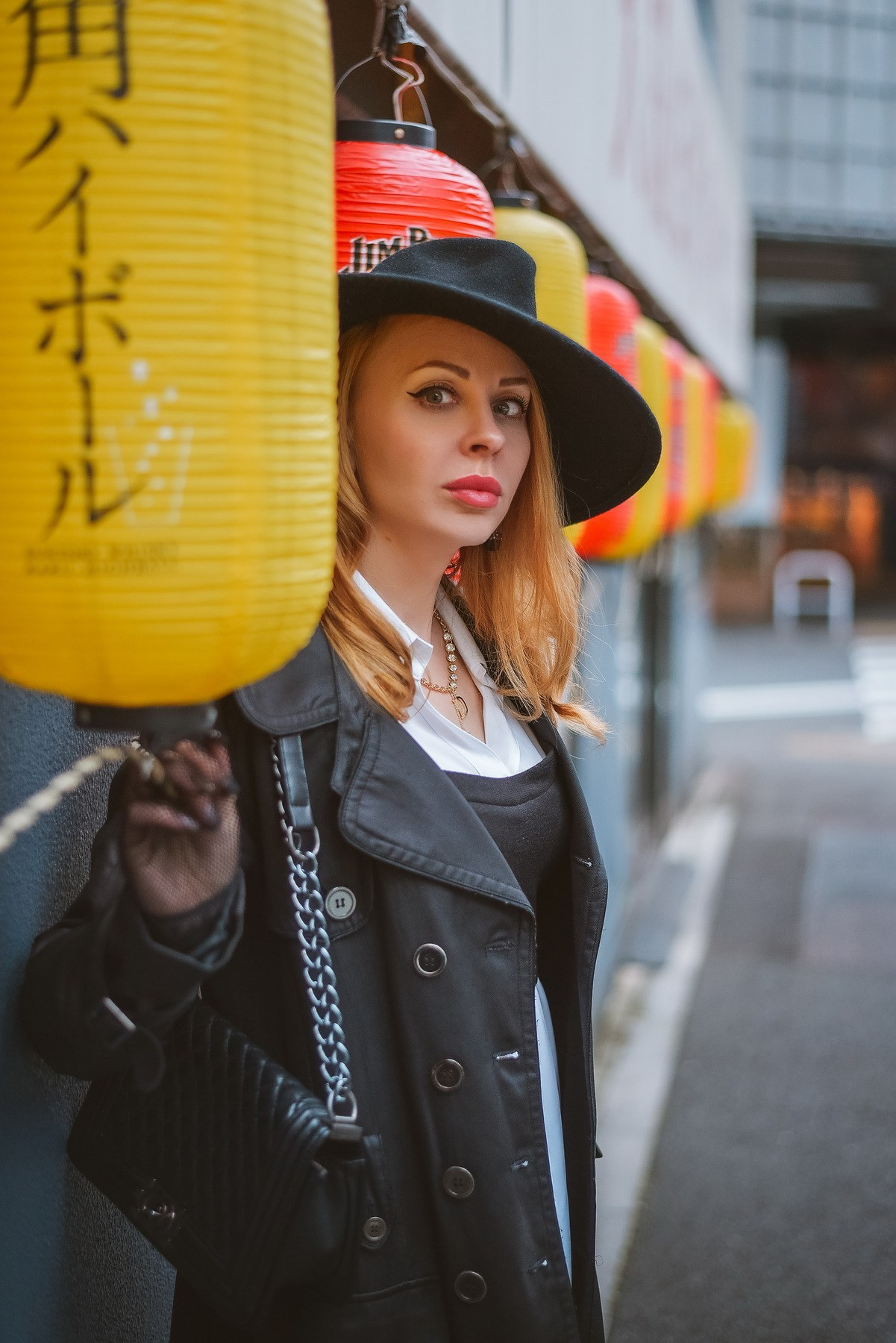 Services Ru. Photographer in Tokyo, Japan