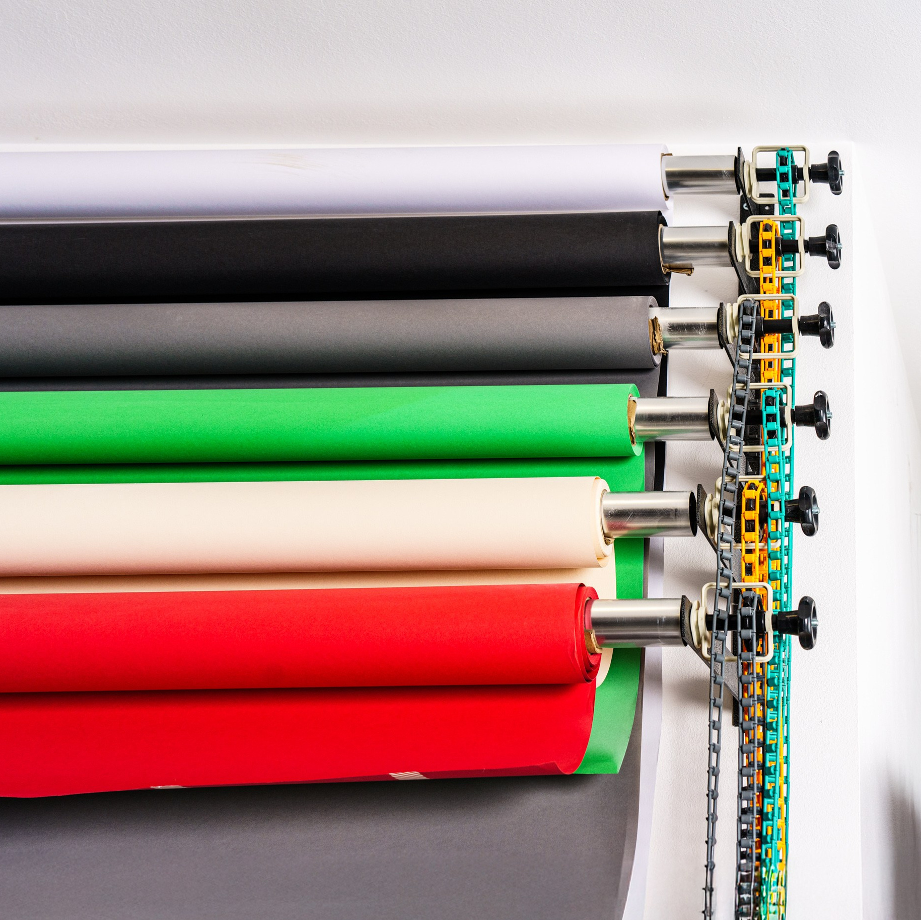 Цена за наем. Gumerov Studio — Фото и видео студио под наем в София