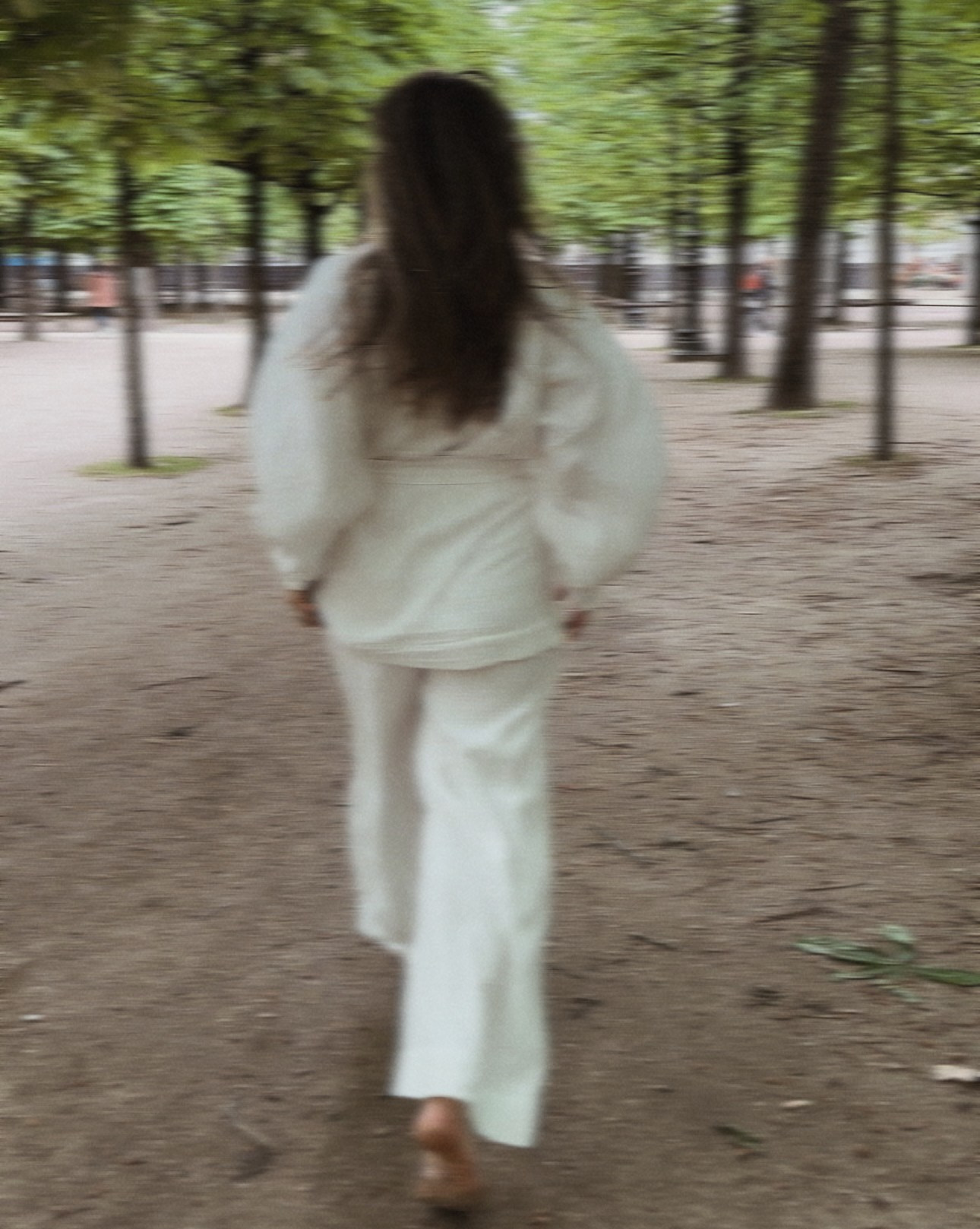 Услуги. Julija Titova — content creator, photographer, reels maker in Paris. Available worldwide