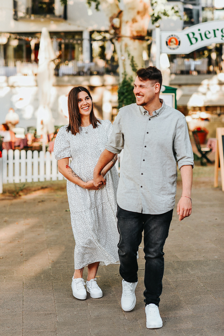 Babybauch Fotos Frankfurt, Schwangeschaftsshooting Hanau, Babybauch Fotoshooting Hanau, Maternity Fotoshooting Frankfurt, Newborn und Familienfotos Hanau, Familienfotograf Frankfurt