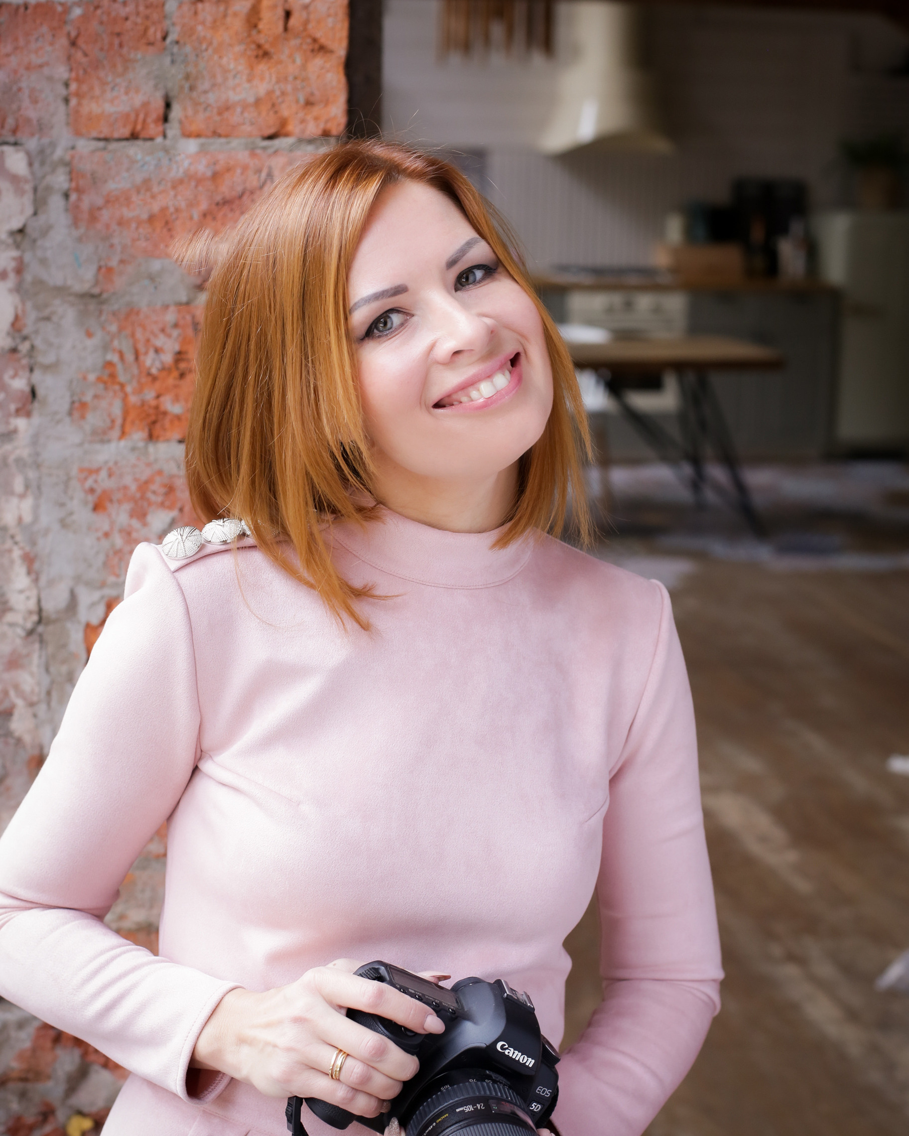 fotógrafa de gastronomia e produtos, mora em São José dos Campos, São Paulo.
