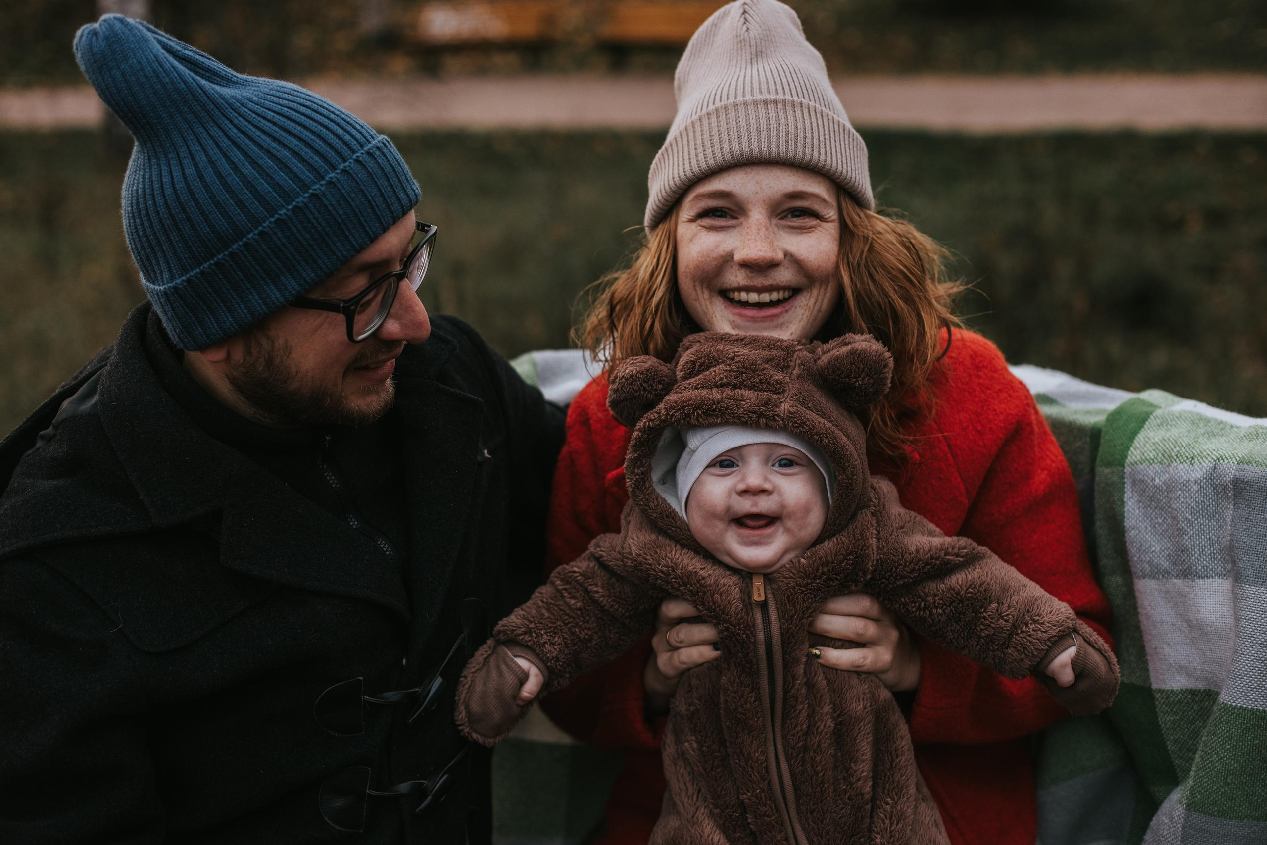 Contacts. Alina Cherepanova, a family photographer based in Helsinki/Finland