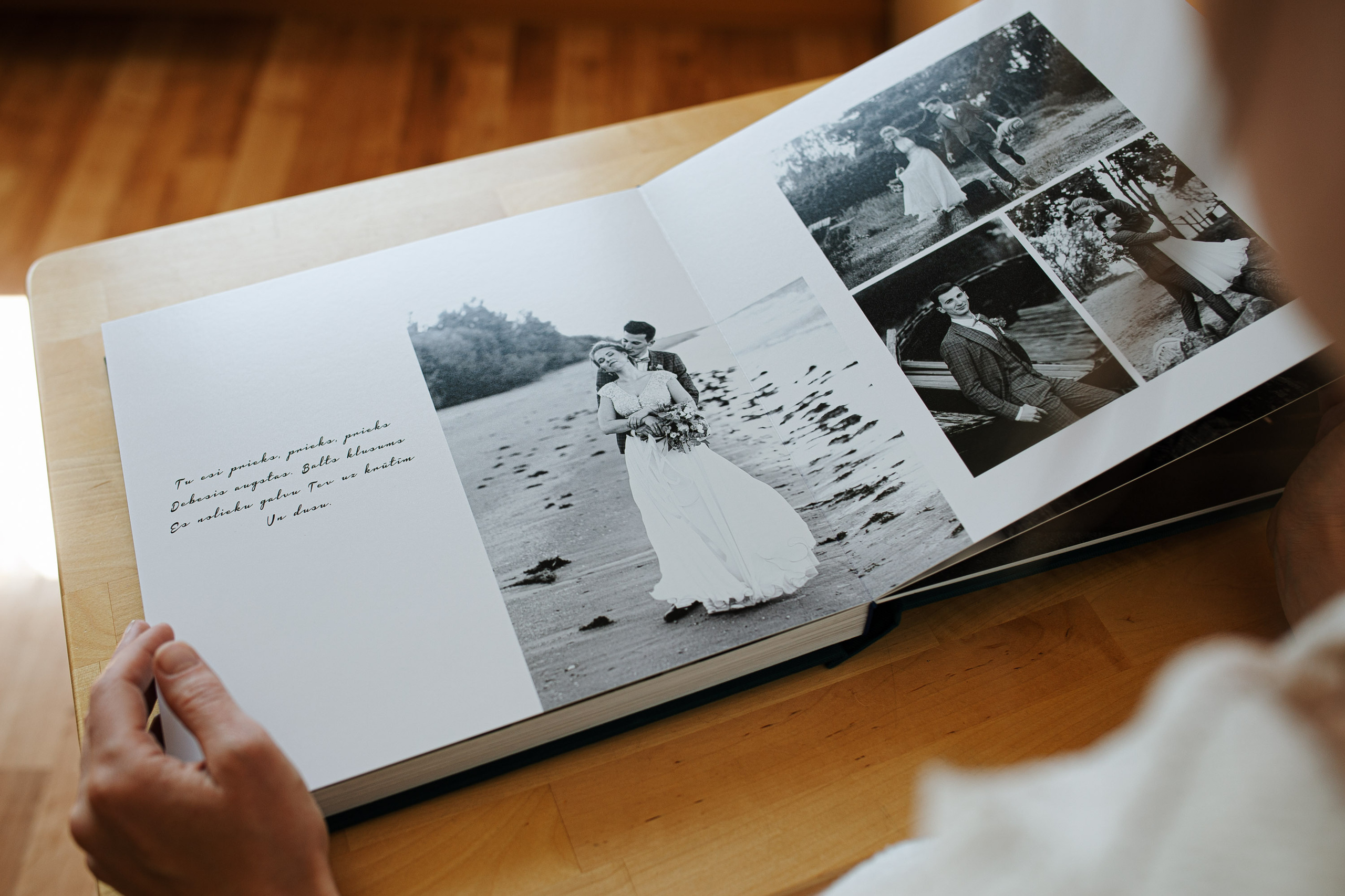 Īsta kāzu ģimenes fotogrāmata - roku darbs