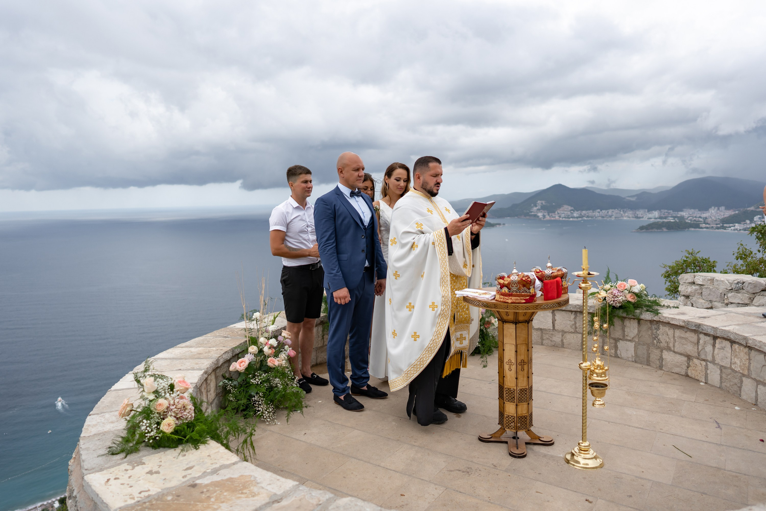 Sveti Sava kirke: Panoramisk bryllupssted i Montenegro