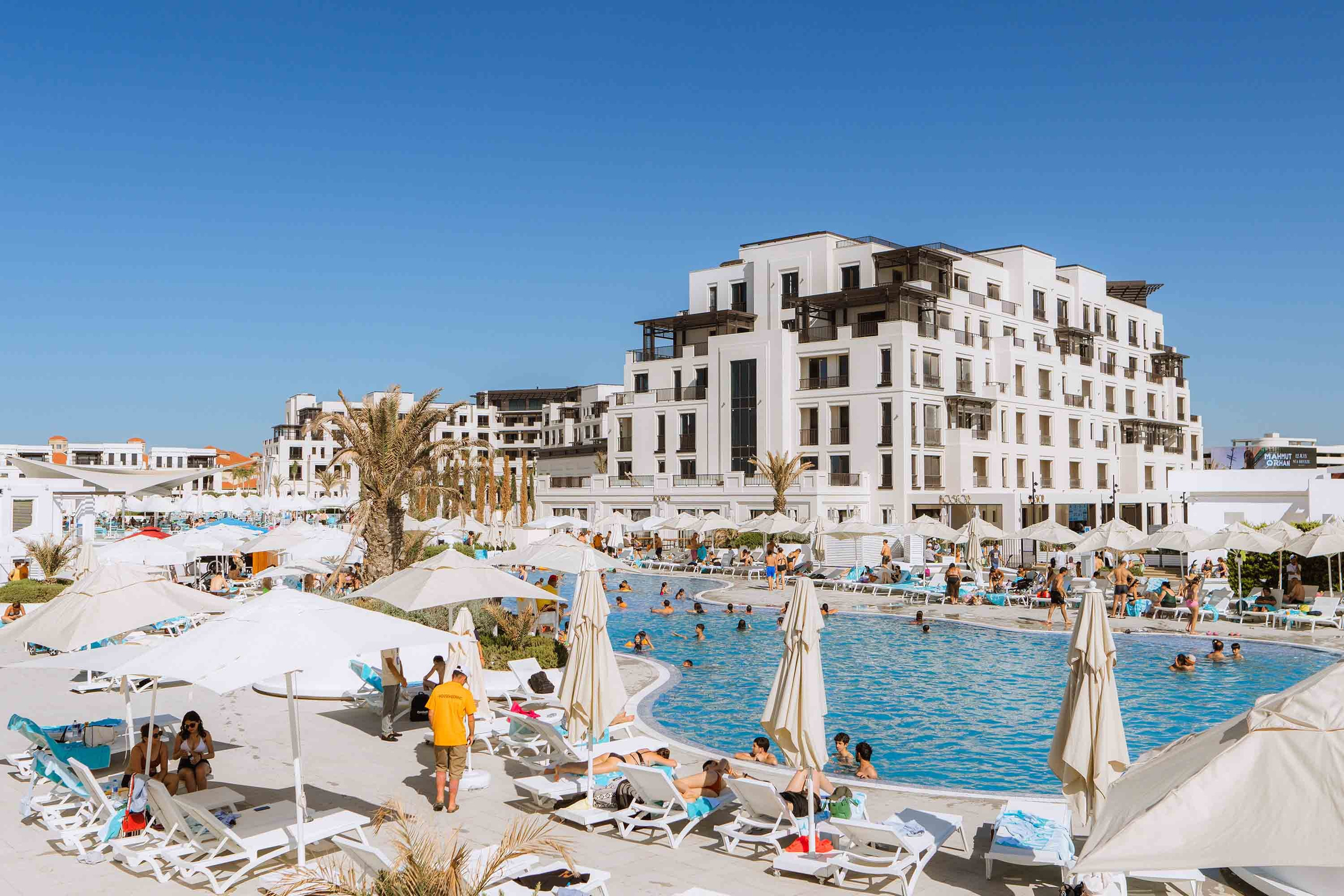 Explore Azerbaijan in Comfort & Style | Supreme Travel. Travel & Concierge Company in Russia and Azerbaijan