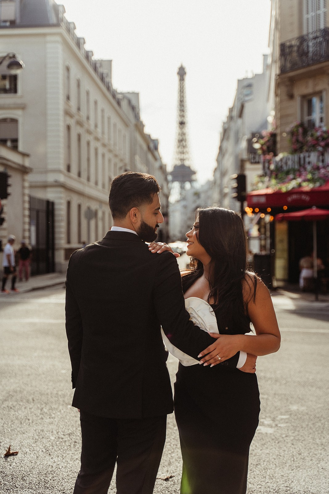 Couples shooting. Photographer in Paris Yulia Shkadina | Couples, engagement, pre-wedding, individual photo-shoots in Paris at the best locations