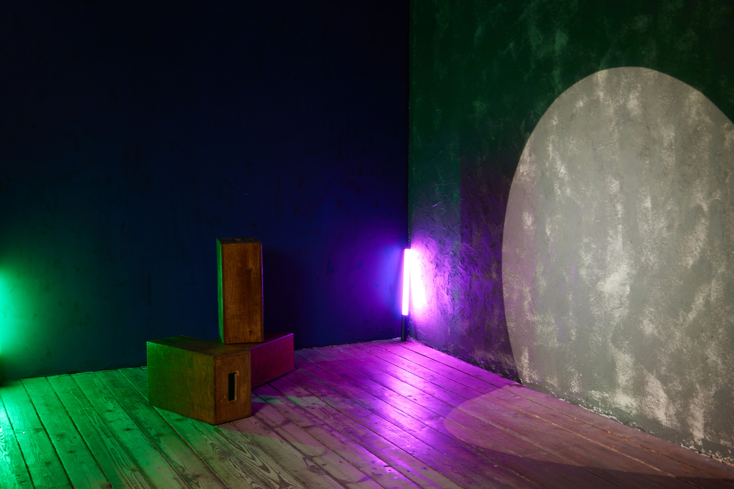 Fotostudijas īre. Commercial, interior, food photographer Andrey Nikiforov, based in Rig