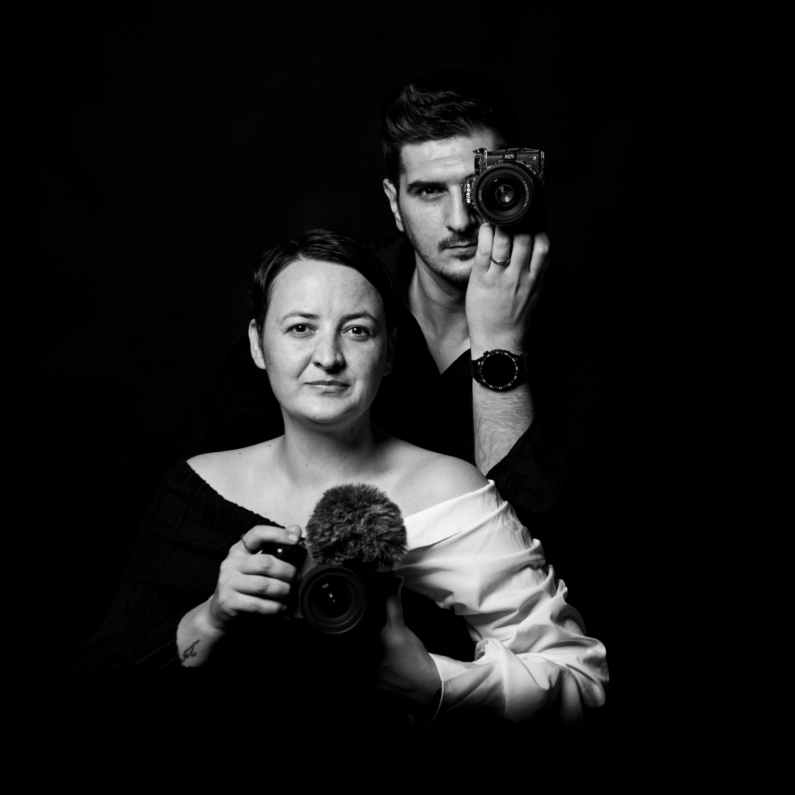 Contact. Wedding Photographer Morarii Events
