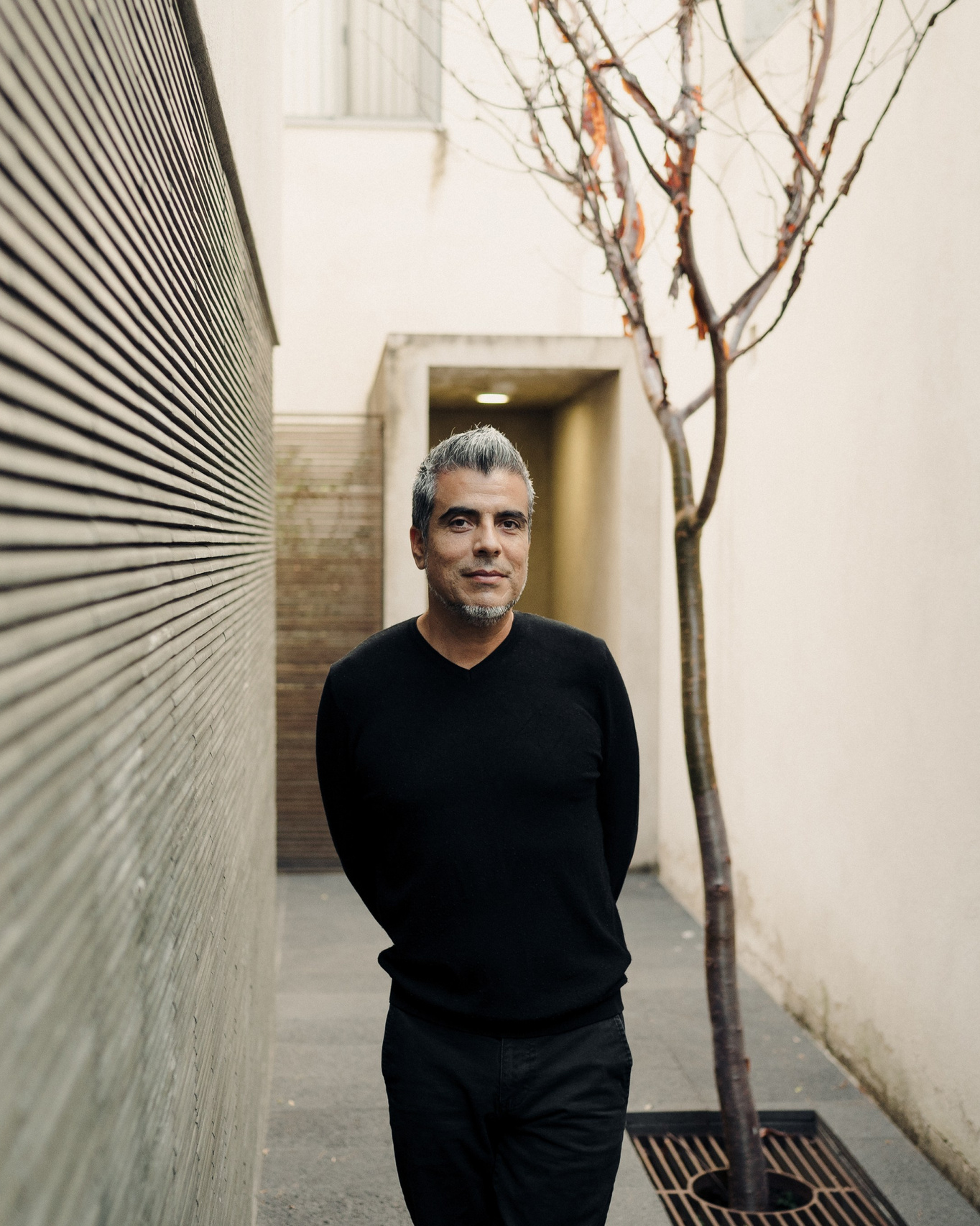 CONTACT. Wedding Photographer and Filmmaker in Guadalajara Mexico Abraham Linares