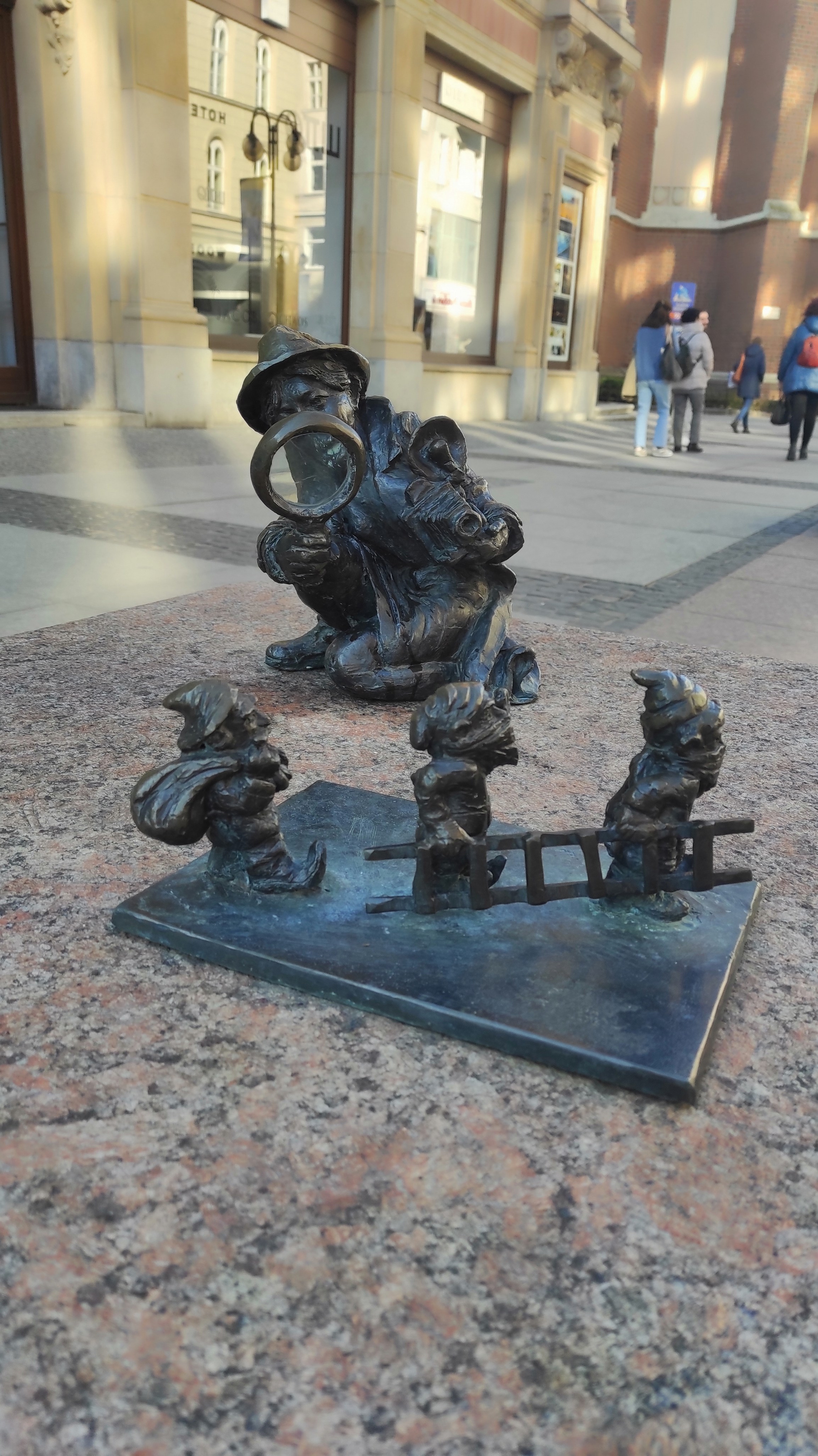 Міні гном krasnal у місті Вроцлав