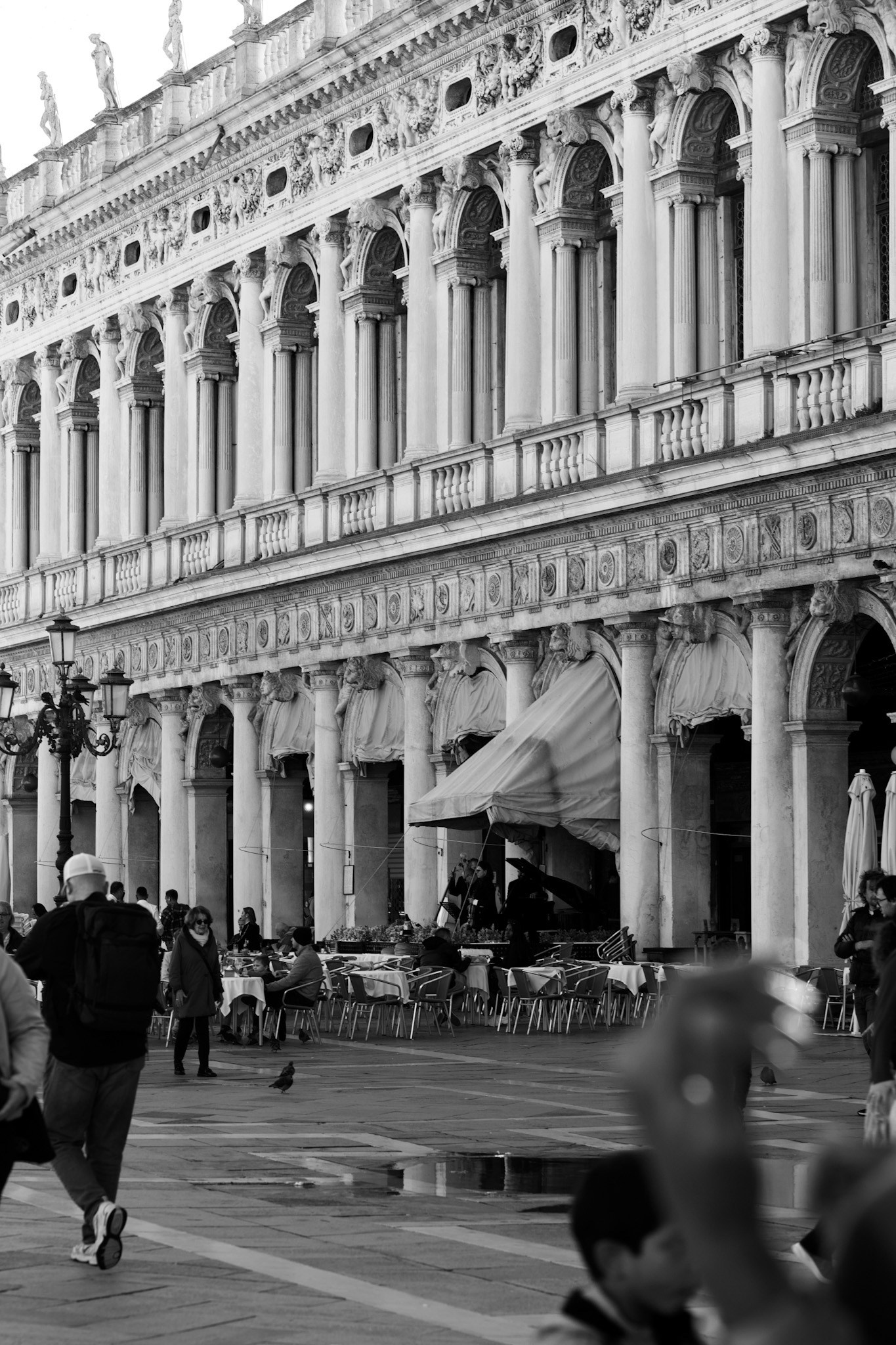 Contact. Lu’jain’s Studio| Female Wedding, Maternity & Lifestyle Photographer London, UK