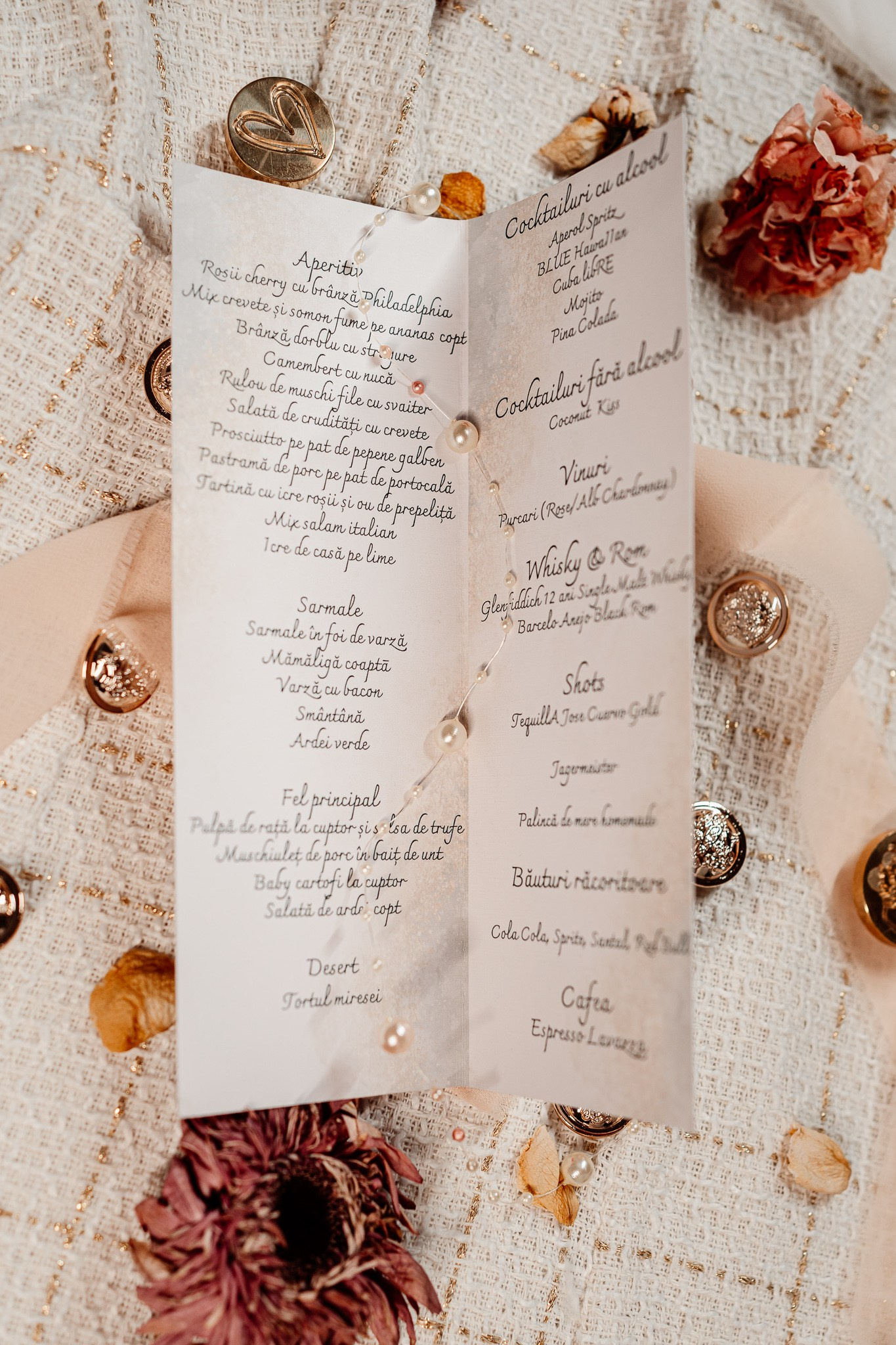 Meniuri, nr. de masă, plicuri. Fotograf Nuntă, Botez și Cununie Civilă în București - Mihai Popa