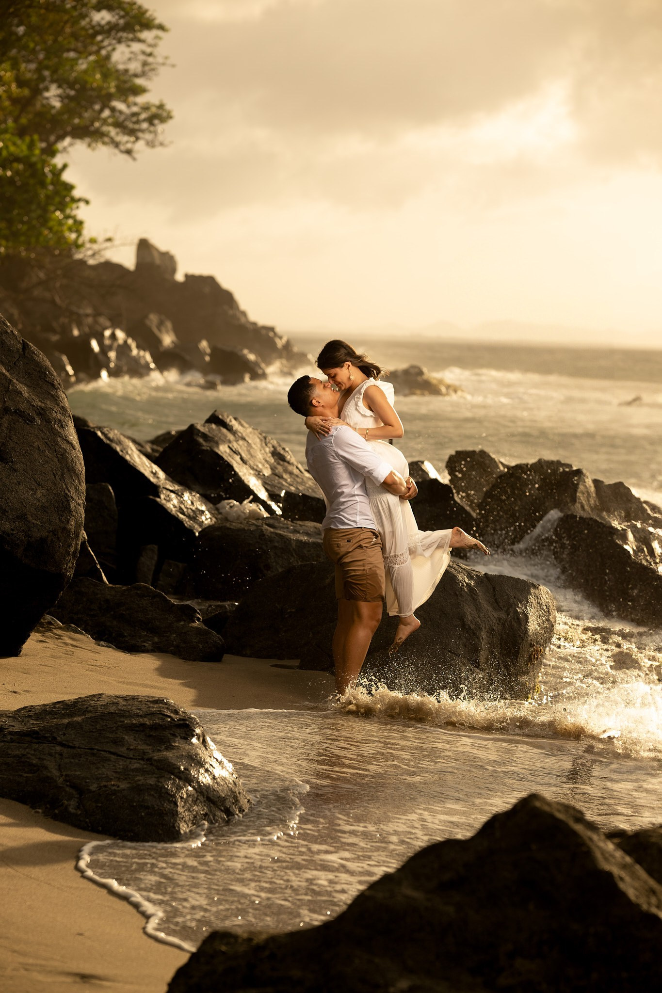 Daniel Brand | Fotografía de Bodas y Comercial en Honduras