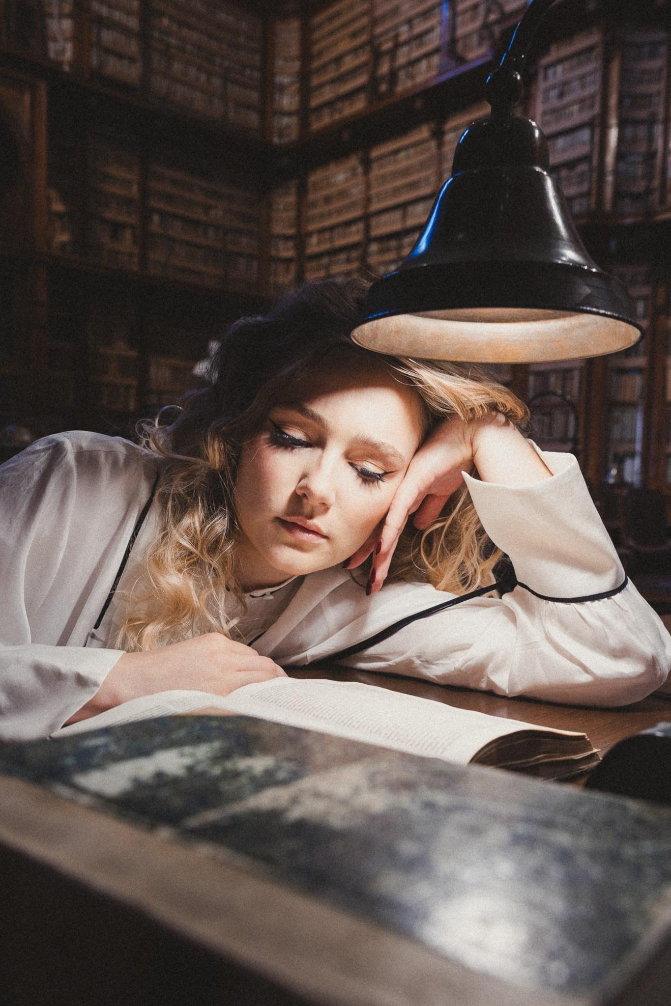 SERVICES & PRICES. Elizaveta Razumova: Cinematic Photography for Love, Weddings, Portraits & Brands