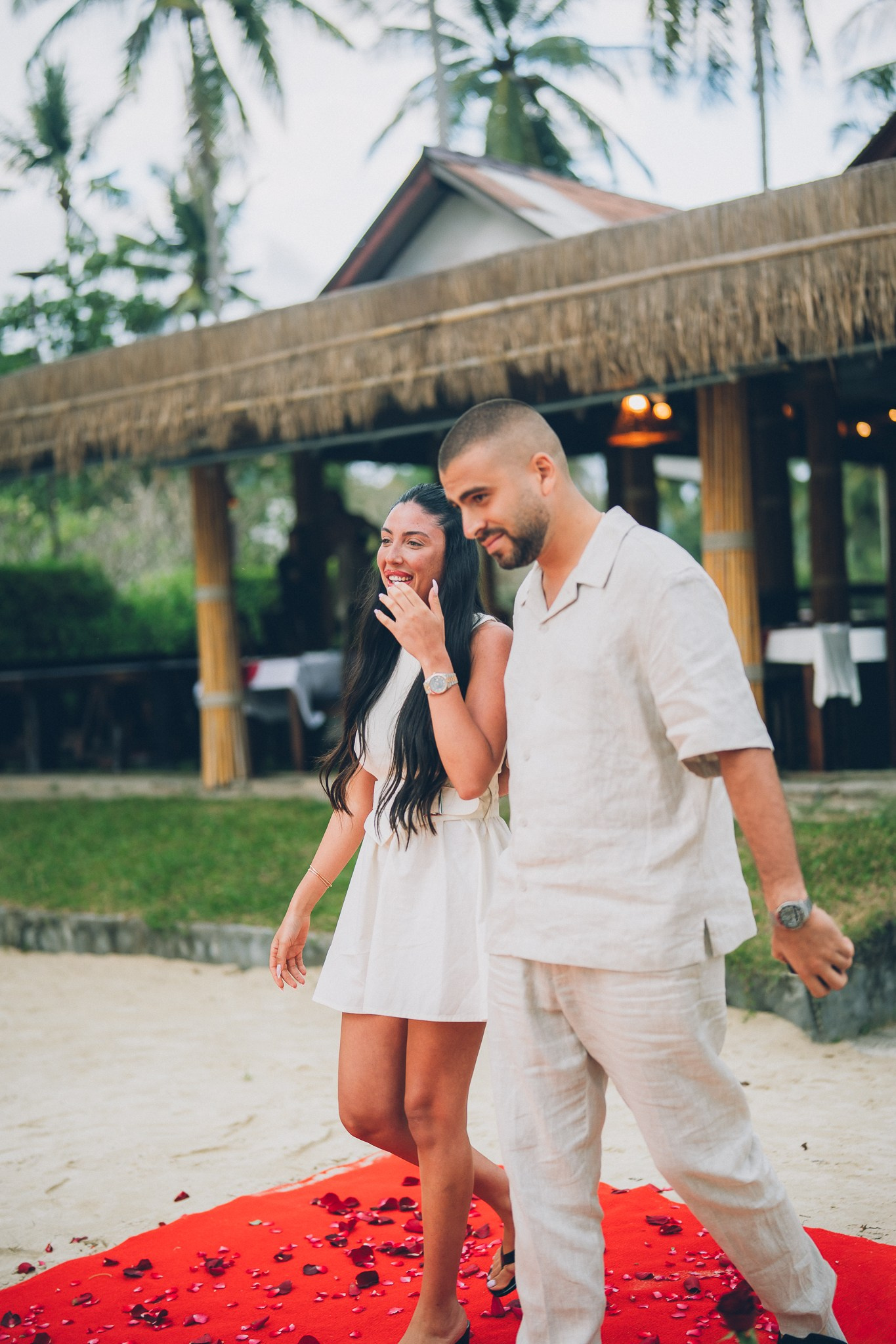 Gallery. Marriage Proposal & Romantic Beach Dinner in Pattaya