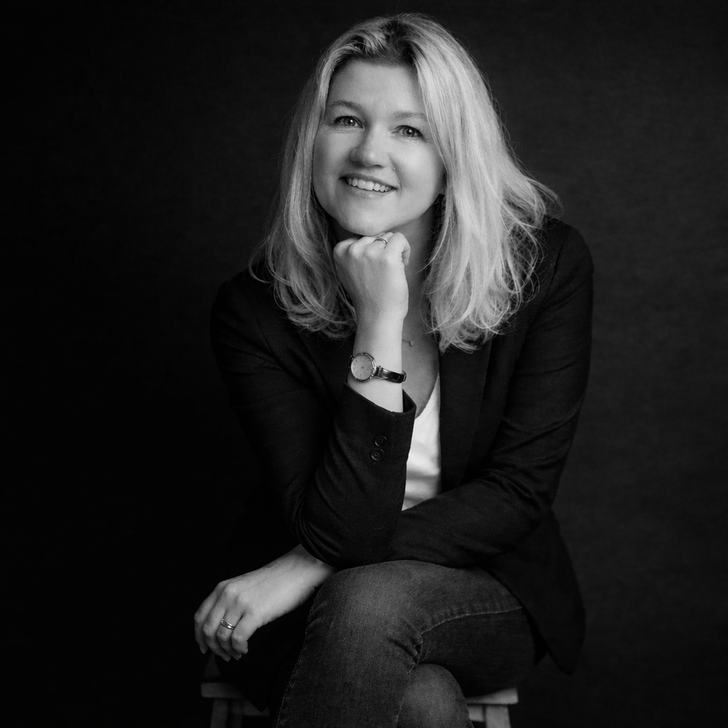 Contact | Irina Hoek Photography – Neem Vandaag Nog Contact. Familie en huwelijksfotograaf in Zwolle Overijssel