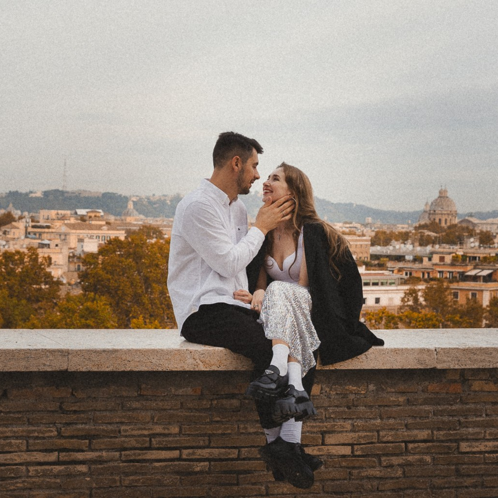 exclusive photoshoot rome Orange Garden couple rome view