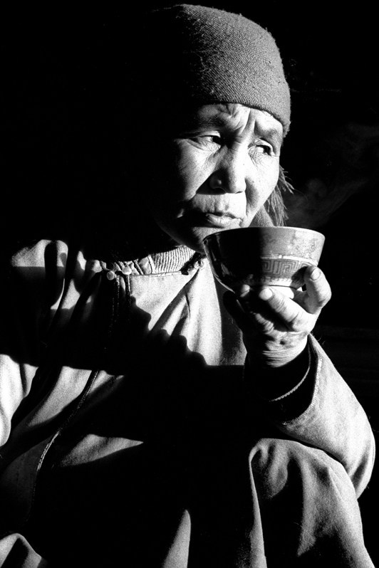 Молчание, между Горхи-Тэрэлж и Булагом, Монголия. Январь 2002