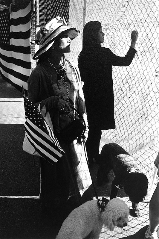 Память скорби, центр Манхэттена, Нью-Йорк, США. 12 сентября 2001