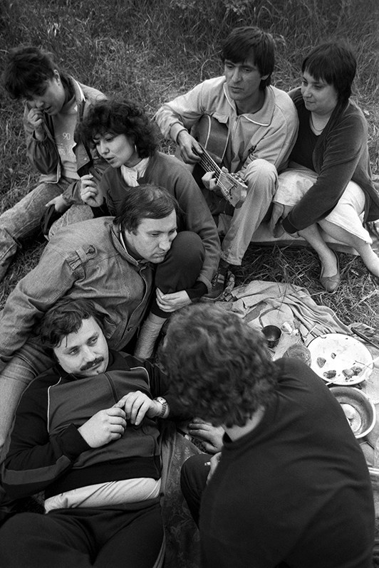 Встреча с одноклассниками на острове Хортица, Запорожье, УССР. 1990