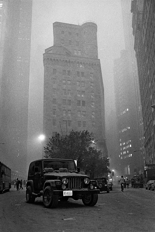 Центр,  Манхэттен, Нью-Йорк, США. 11 сентября 2001