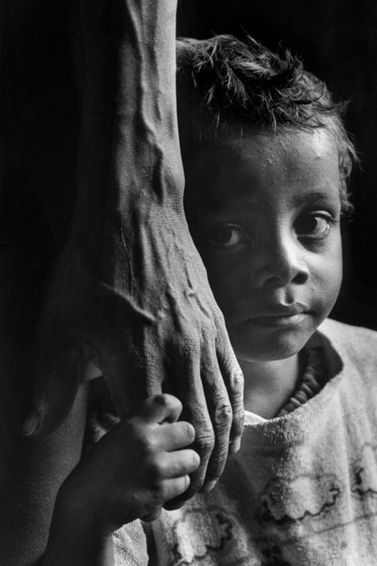 The reassuring hand, Manampatrana, Ikongo district, Vatovavy-Fitovinany region, Fianarantsoa province, Republic of Madagascar. 2008