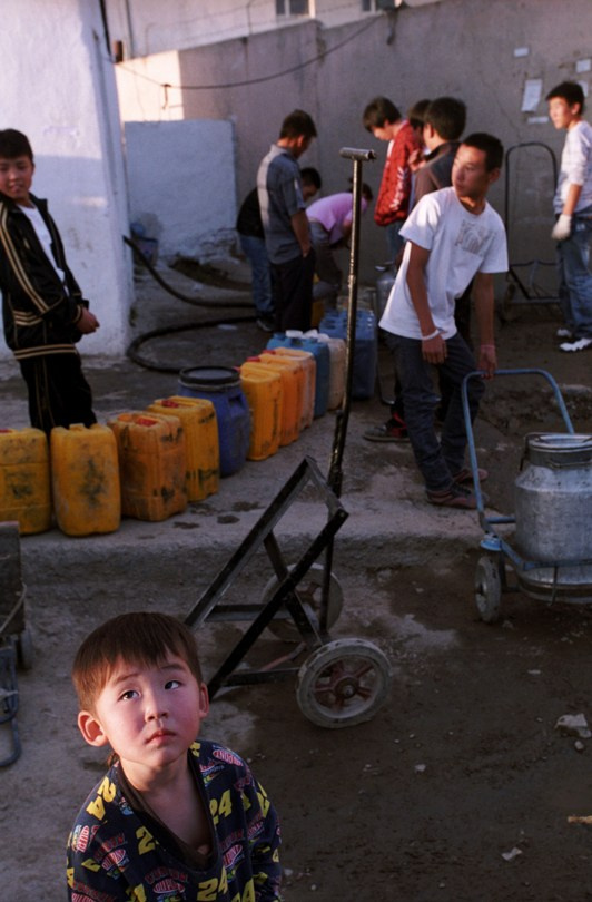 A queue for water, Ulaanbataar, Mongolia. September 2009