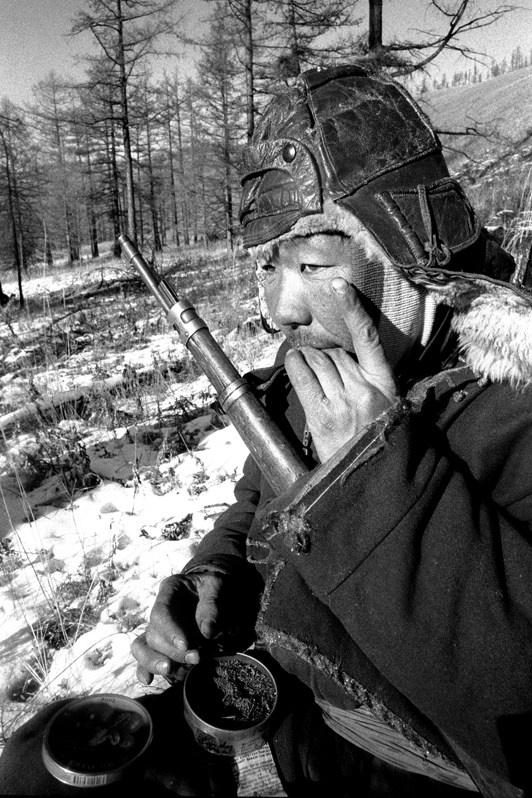 Привратник теней, между Горхи-Тэрэлж и Булагом, Монголия. Январь 2002