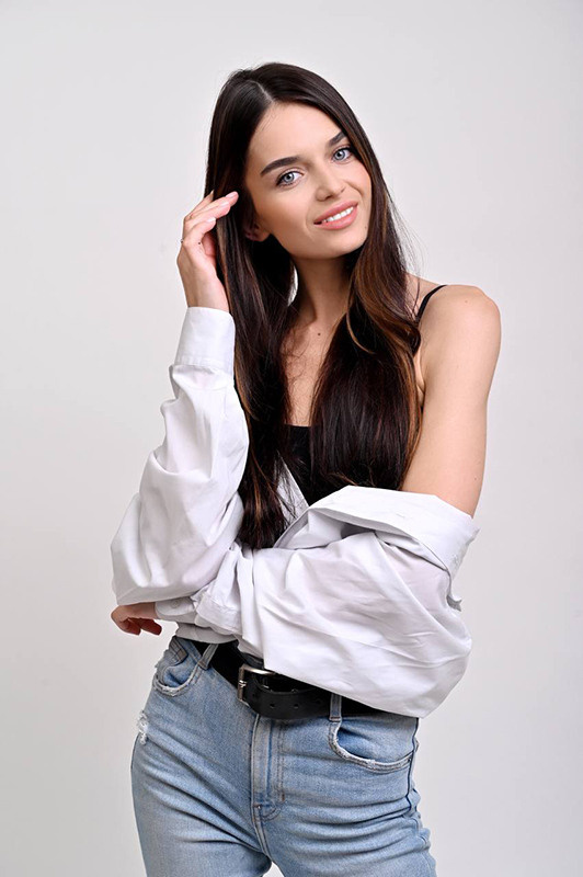 S17 Інесса 174 85/60/88 - 39. Ствроюємо фотографії 📸 які продають 💰 ваші товари