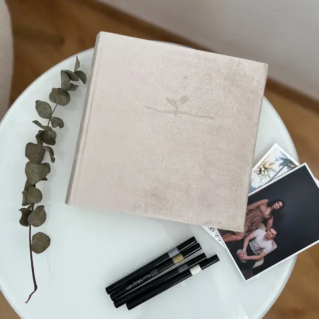 Альбоми. Фотограф — Юрій Носач