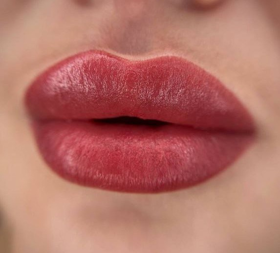 Permanent Make-up Lippen. Permanent Make-up und Tattoo Artist in Wolfsburg-Gardelegen Anna Knaus