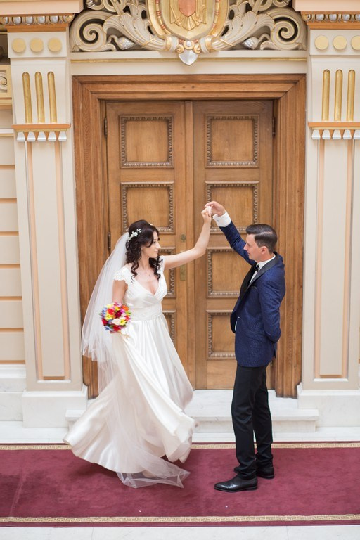 Corina & Silviu by fotograf nunta Iasi — Eduard Schiopu